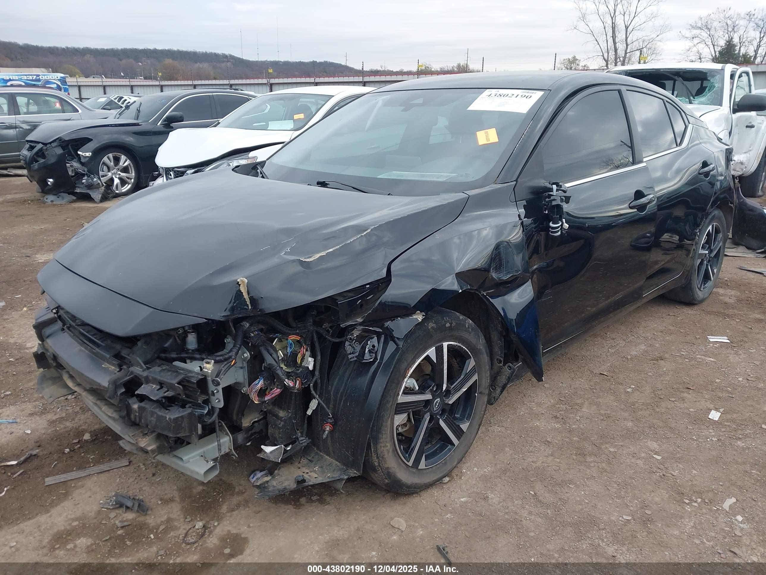 NISSAN SENTRA image 4