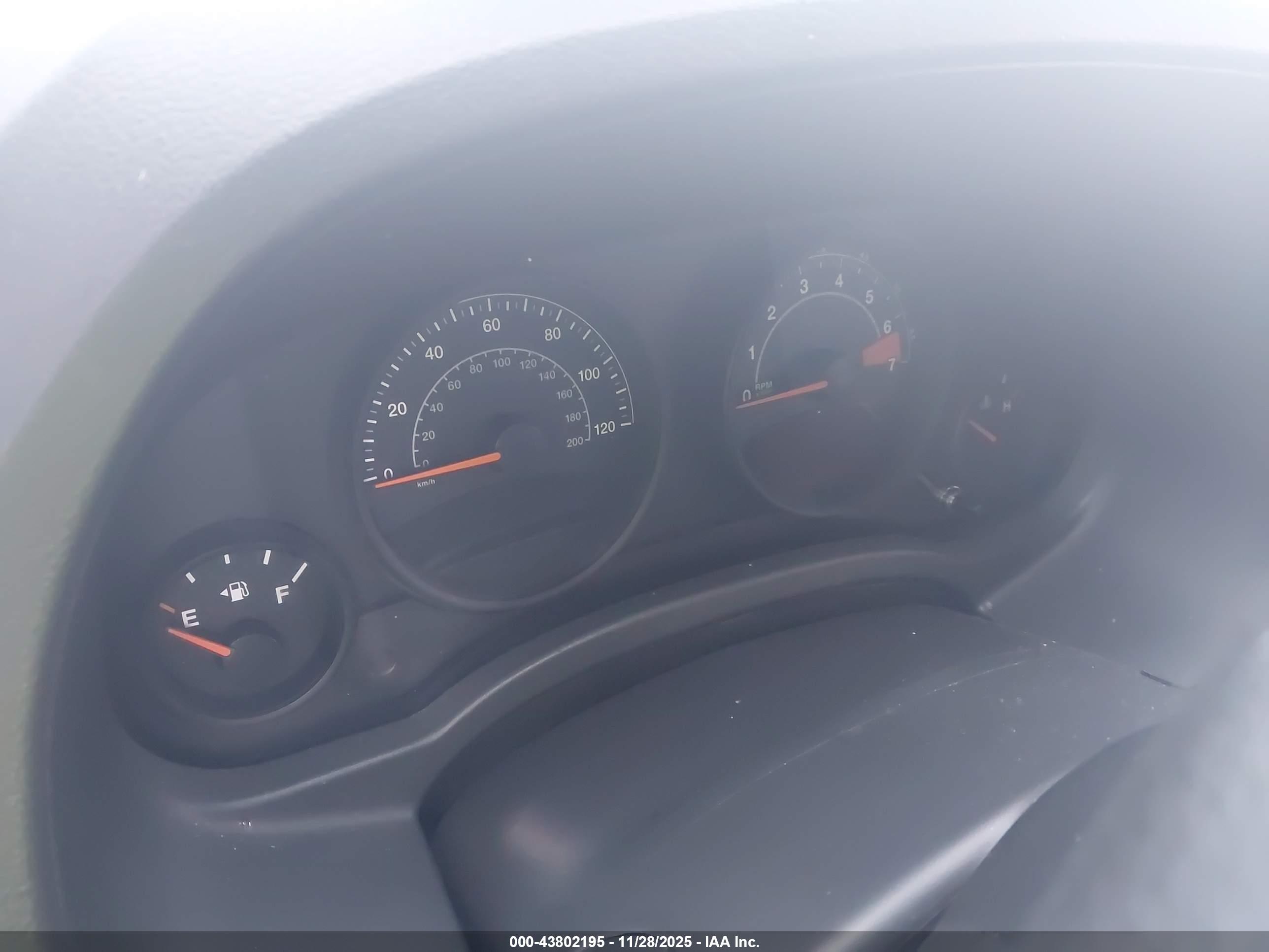 JEEP COMPASS image 7