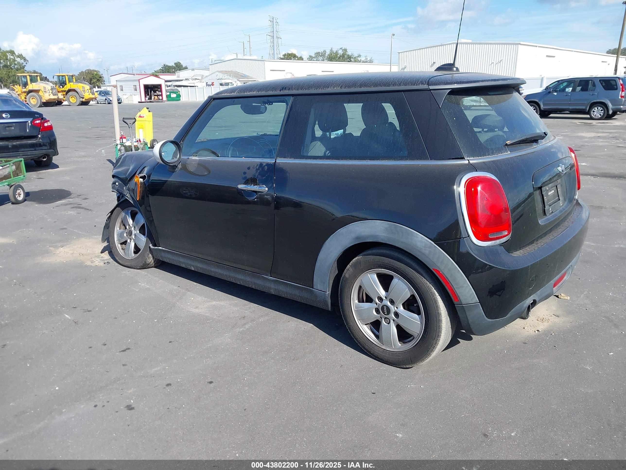 MINI HARDTOP image 3