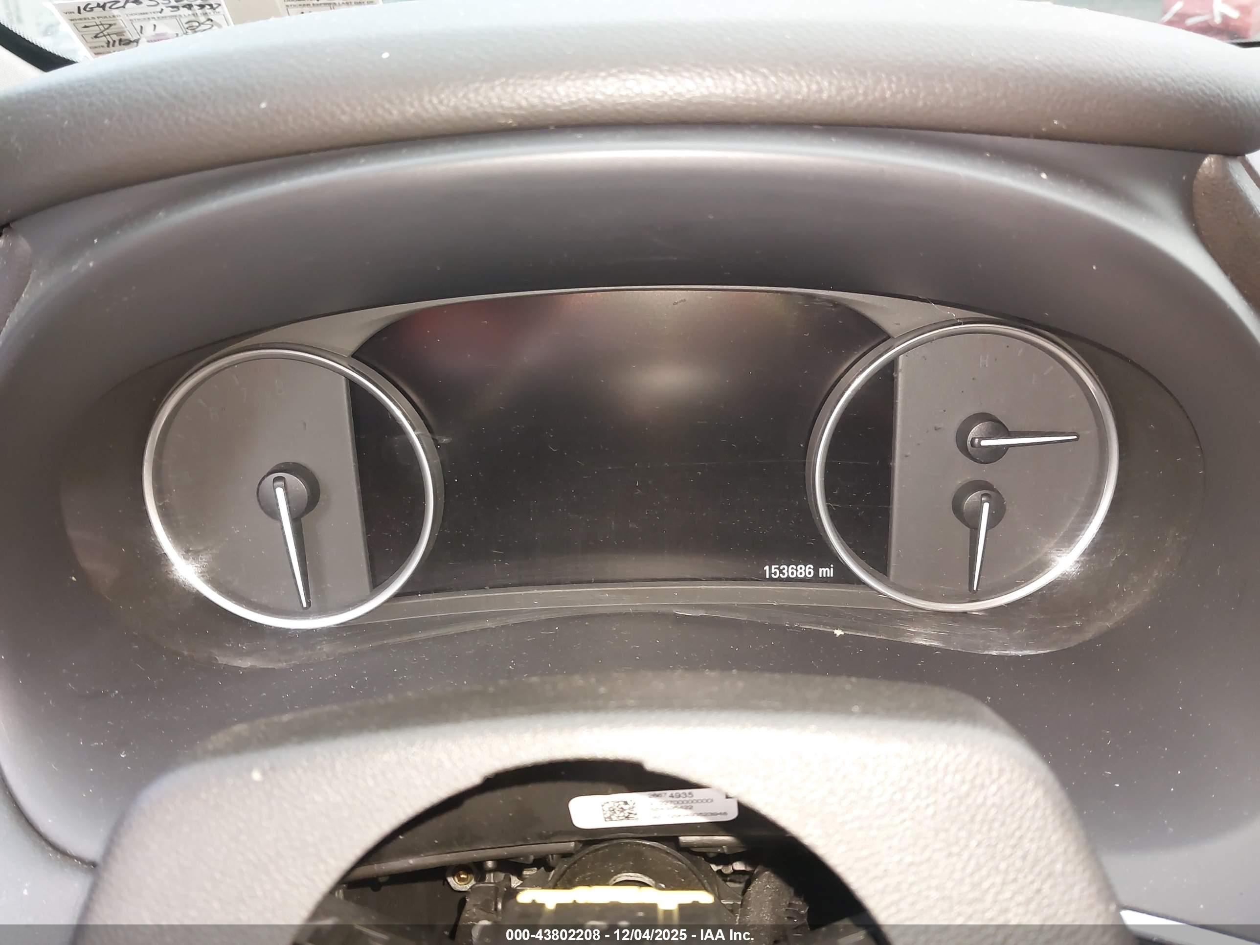 BUICK LACROSSE image 7