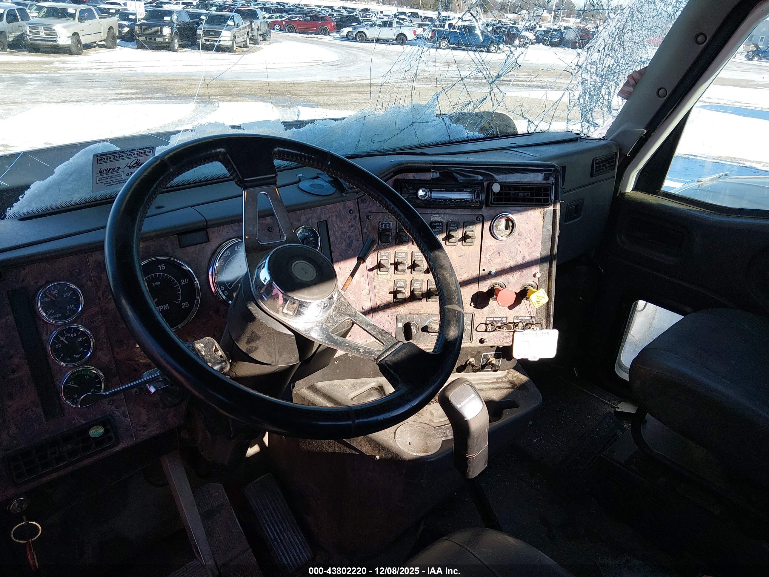 INTERNATIONAL 9200 image 5