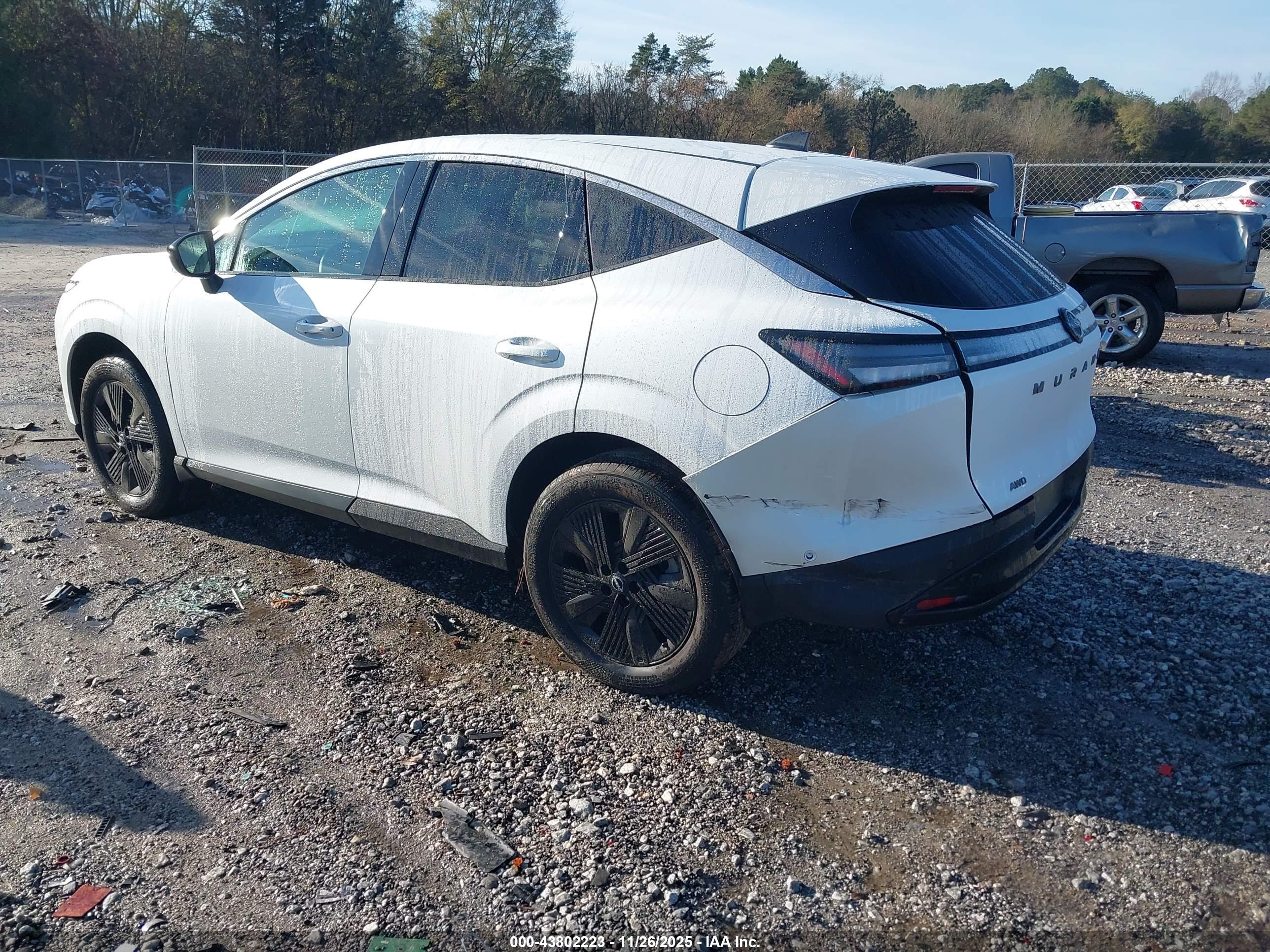 NISSAN MURANO image 3