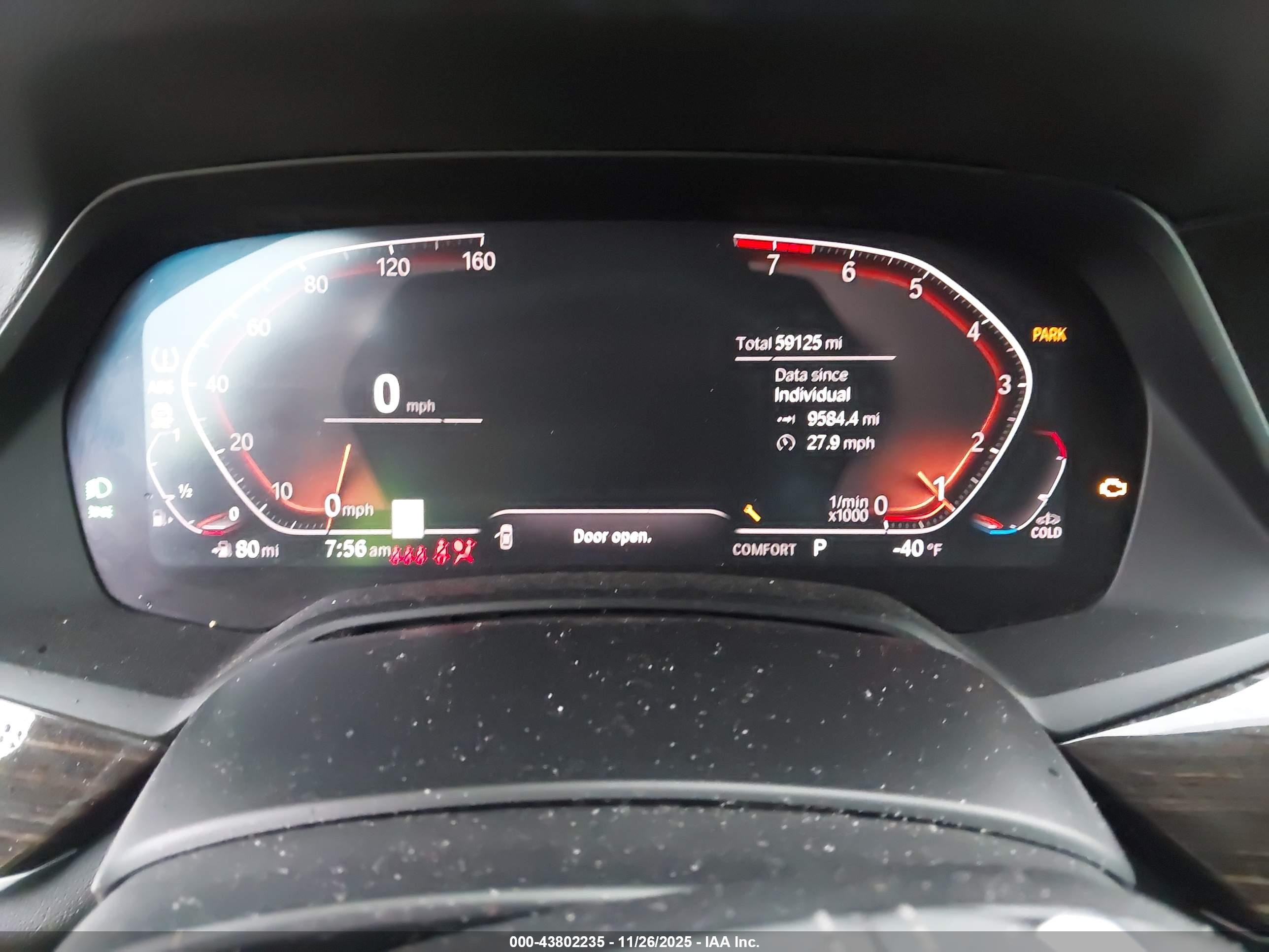BMW X7 image 7
