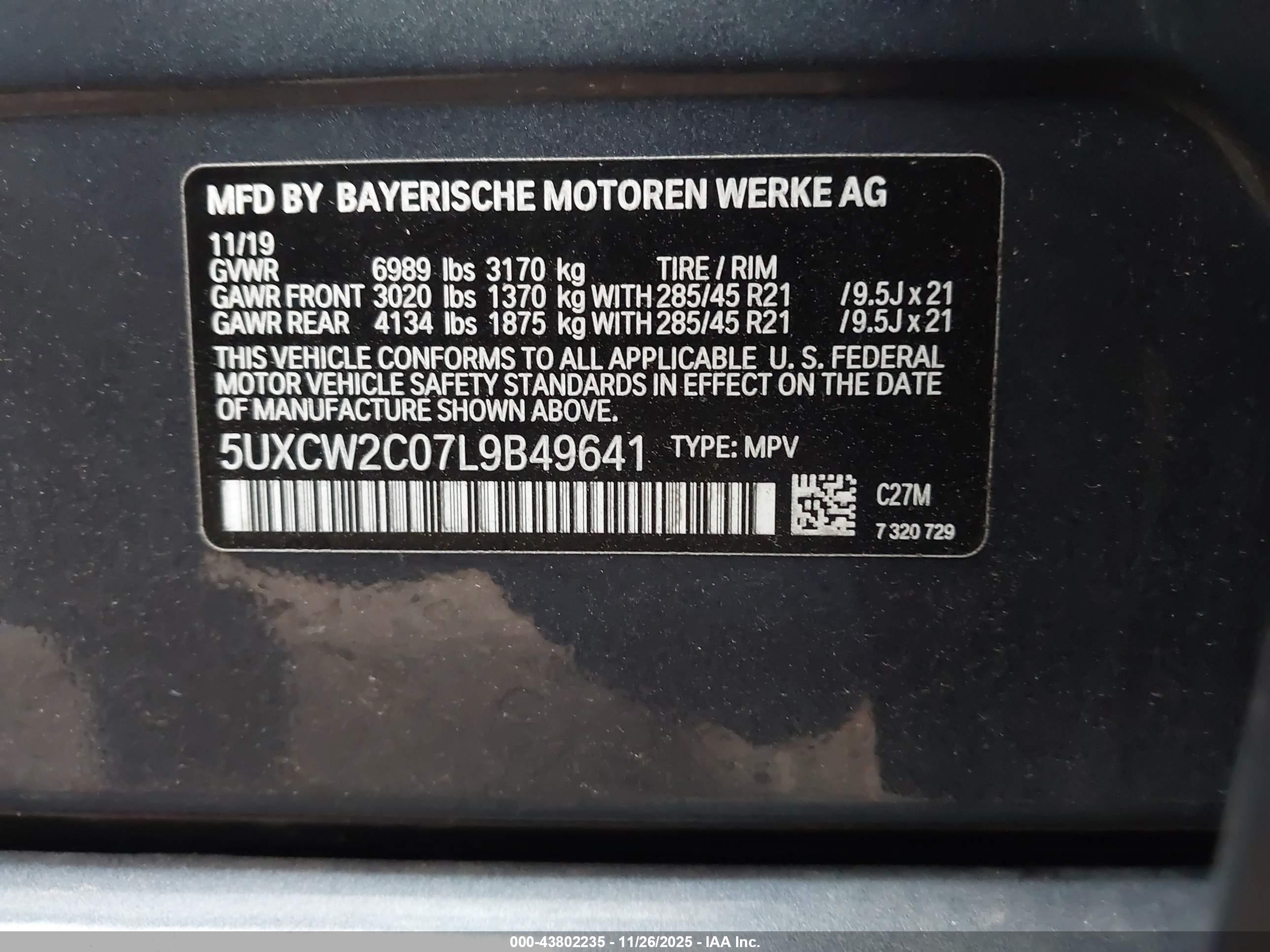 BMW X7 image 9