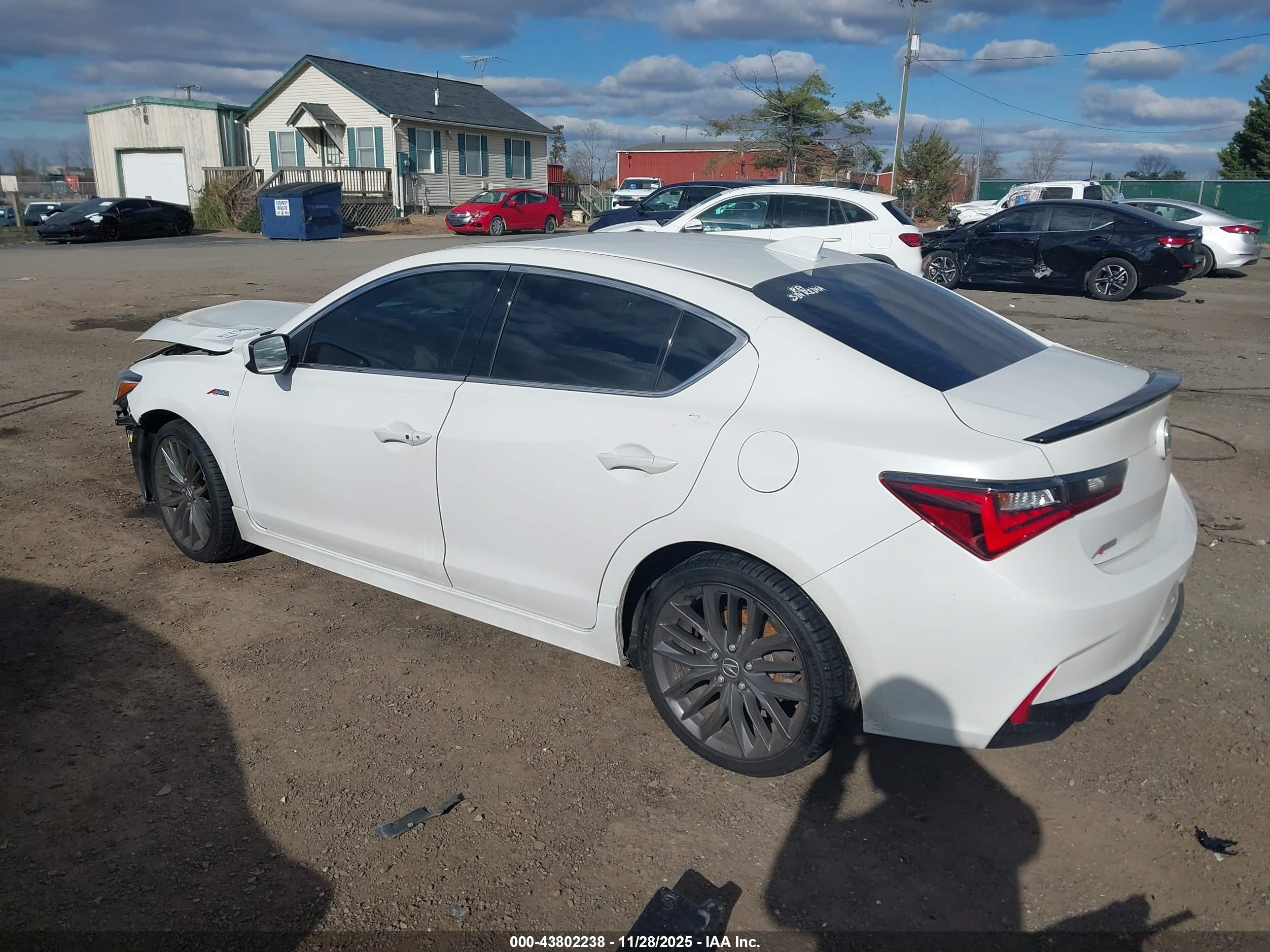 ACURA ILX image 3