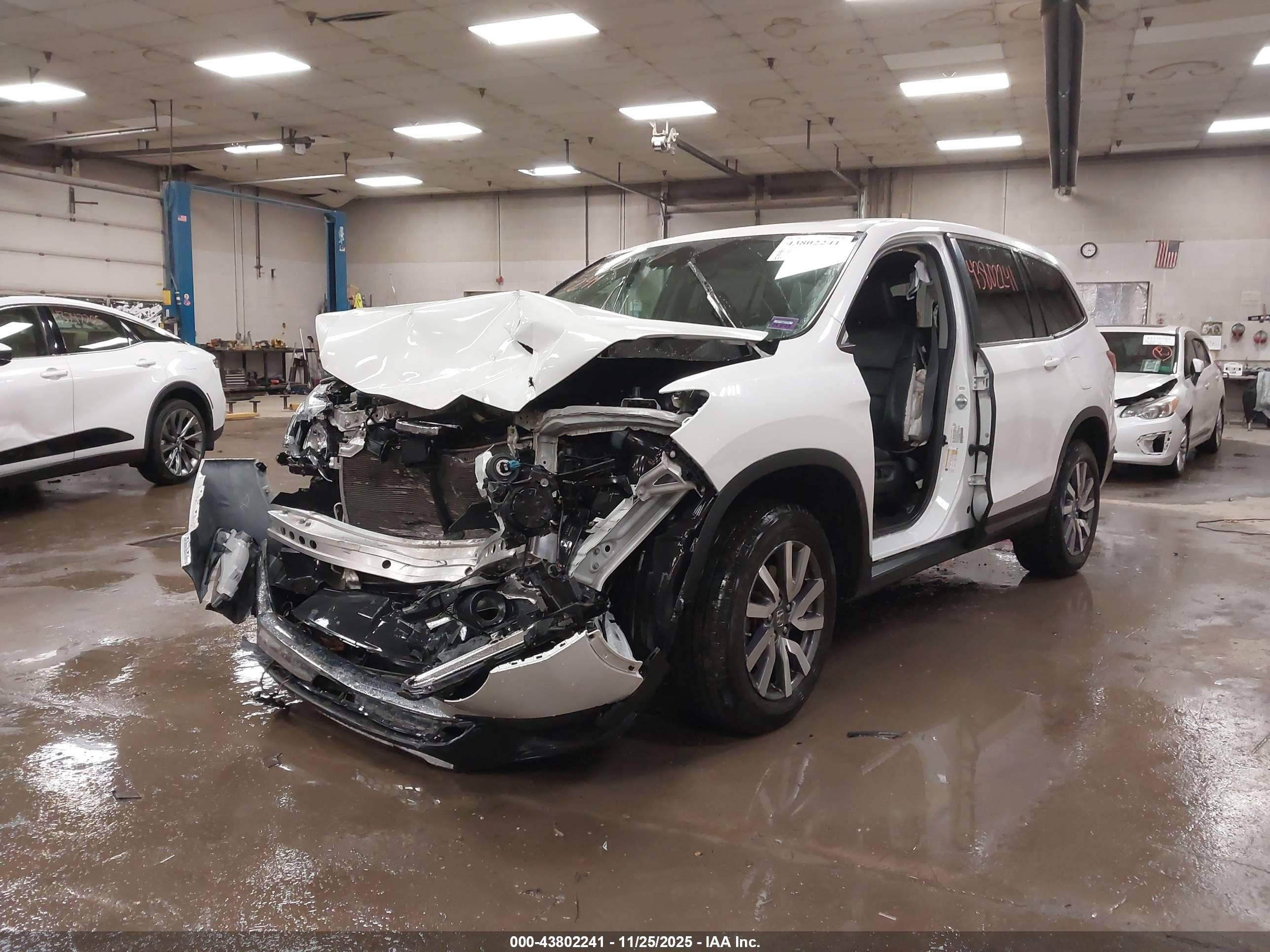 HONDA PILOT image 2