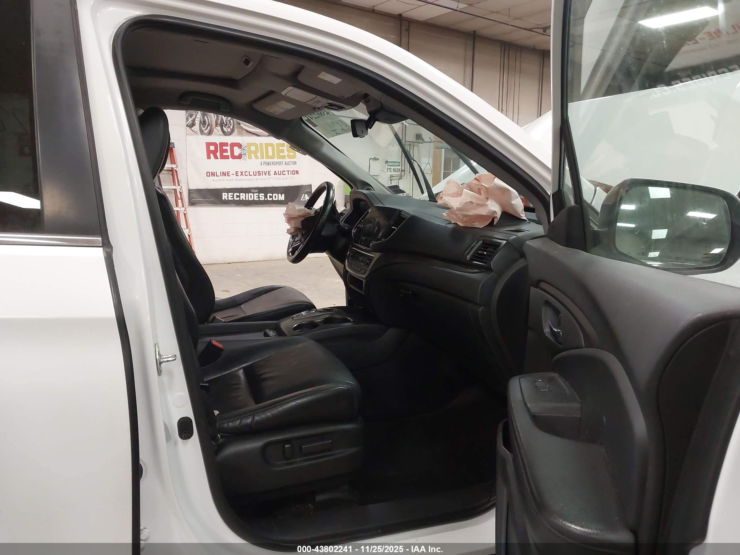 HONDA PILOT image 5