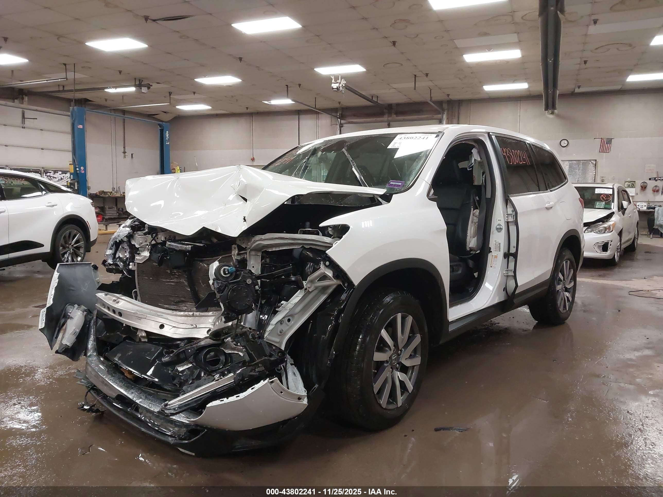 HONDA PILOT image 6