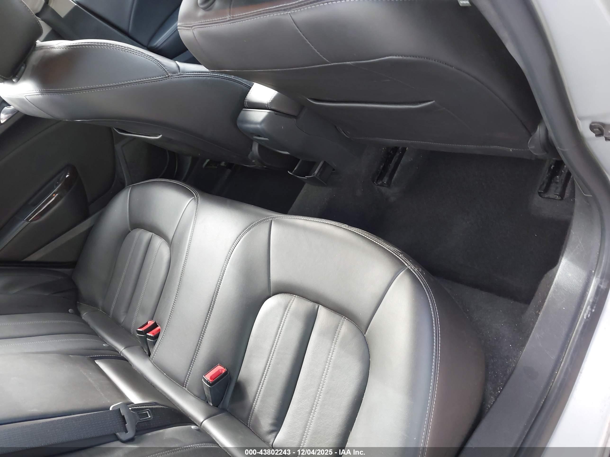 BUICK VERANO image 8