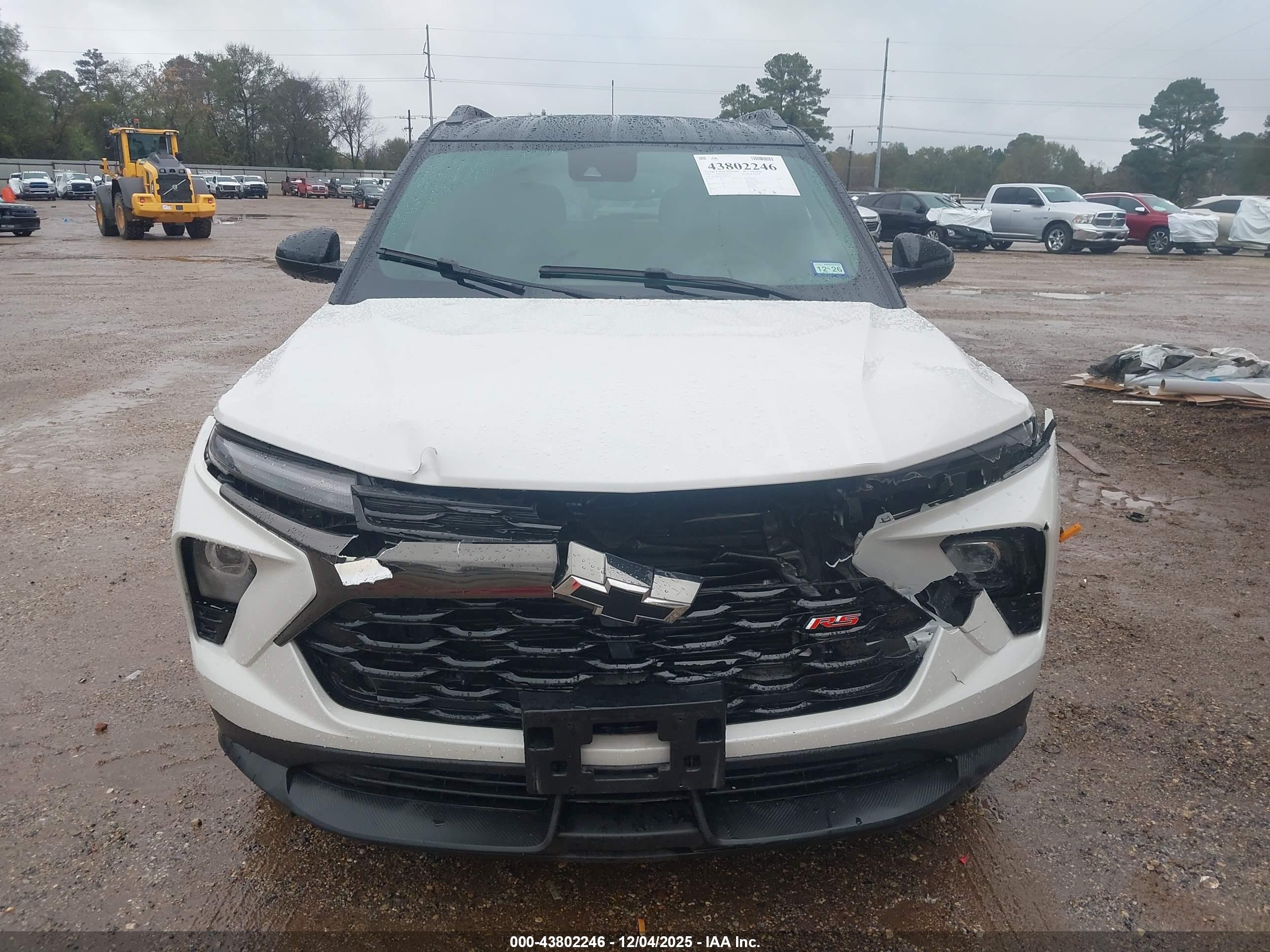 CHEVROLET TRAILBLAZER image 6