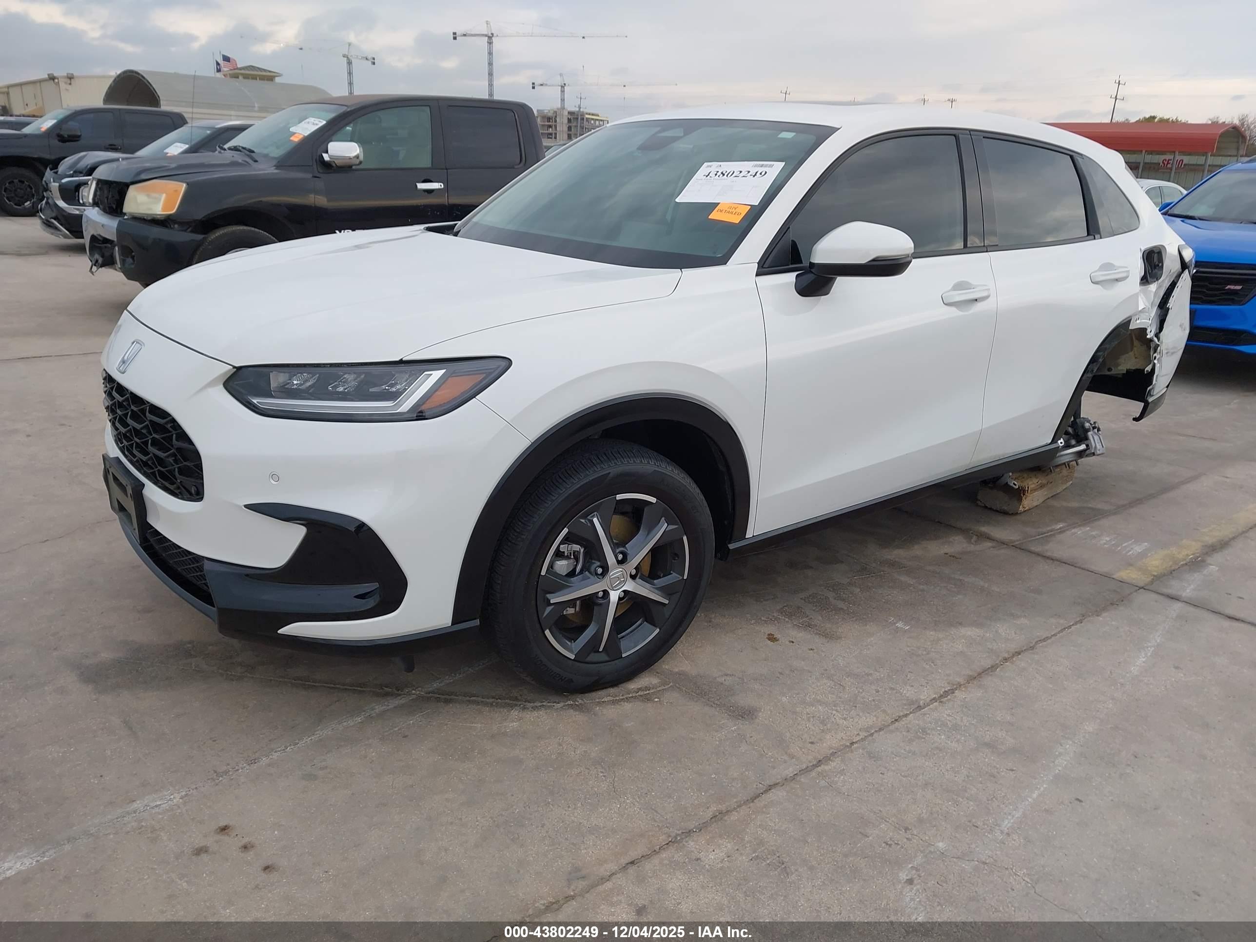 HONDA HR-V image 2