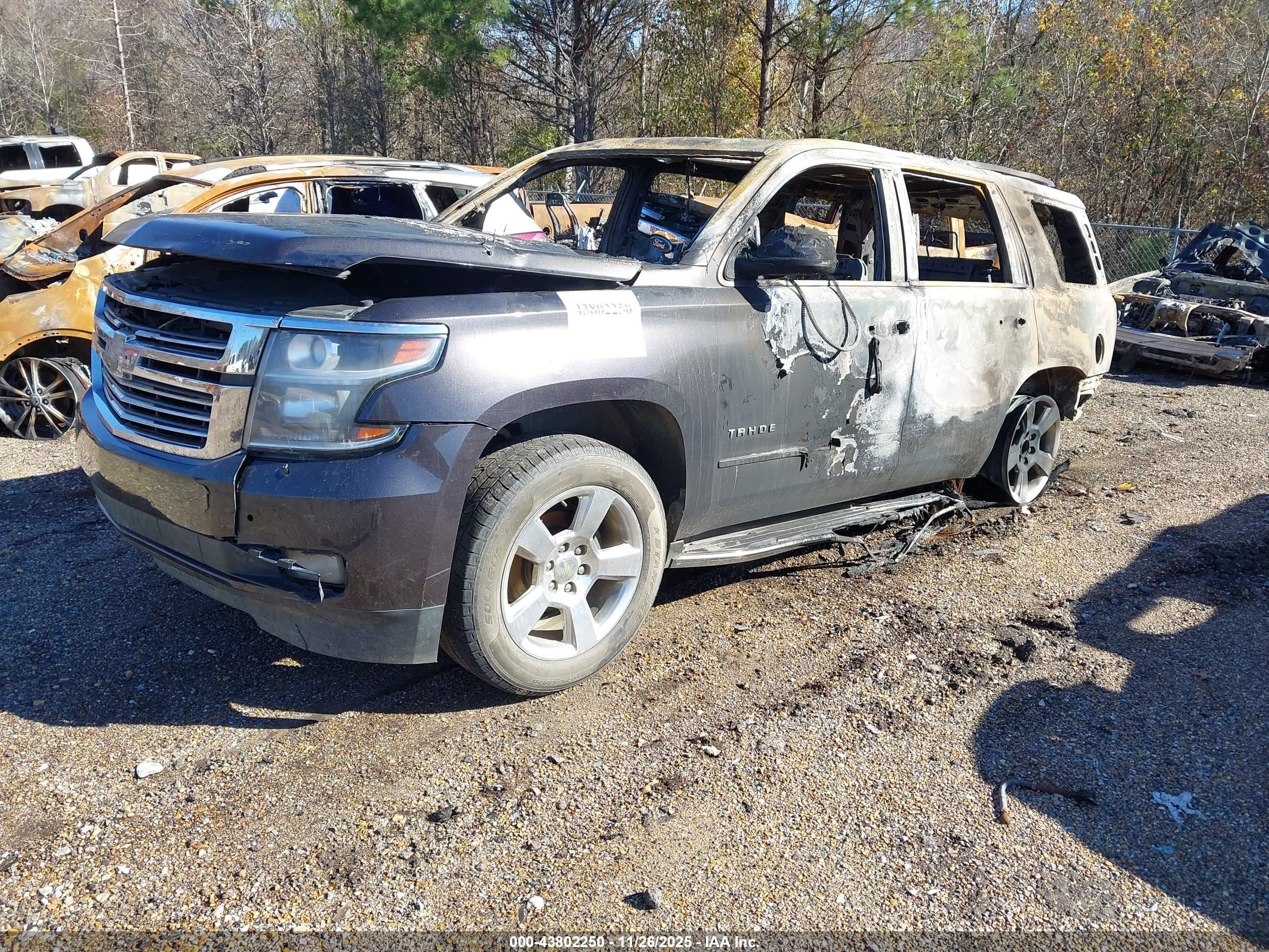CHEVROLET TAHOE image 2