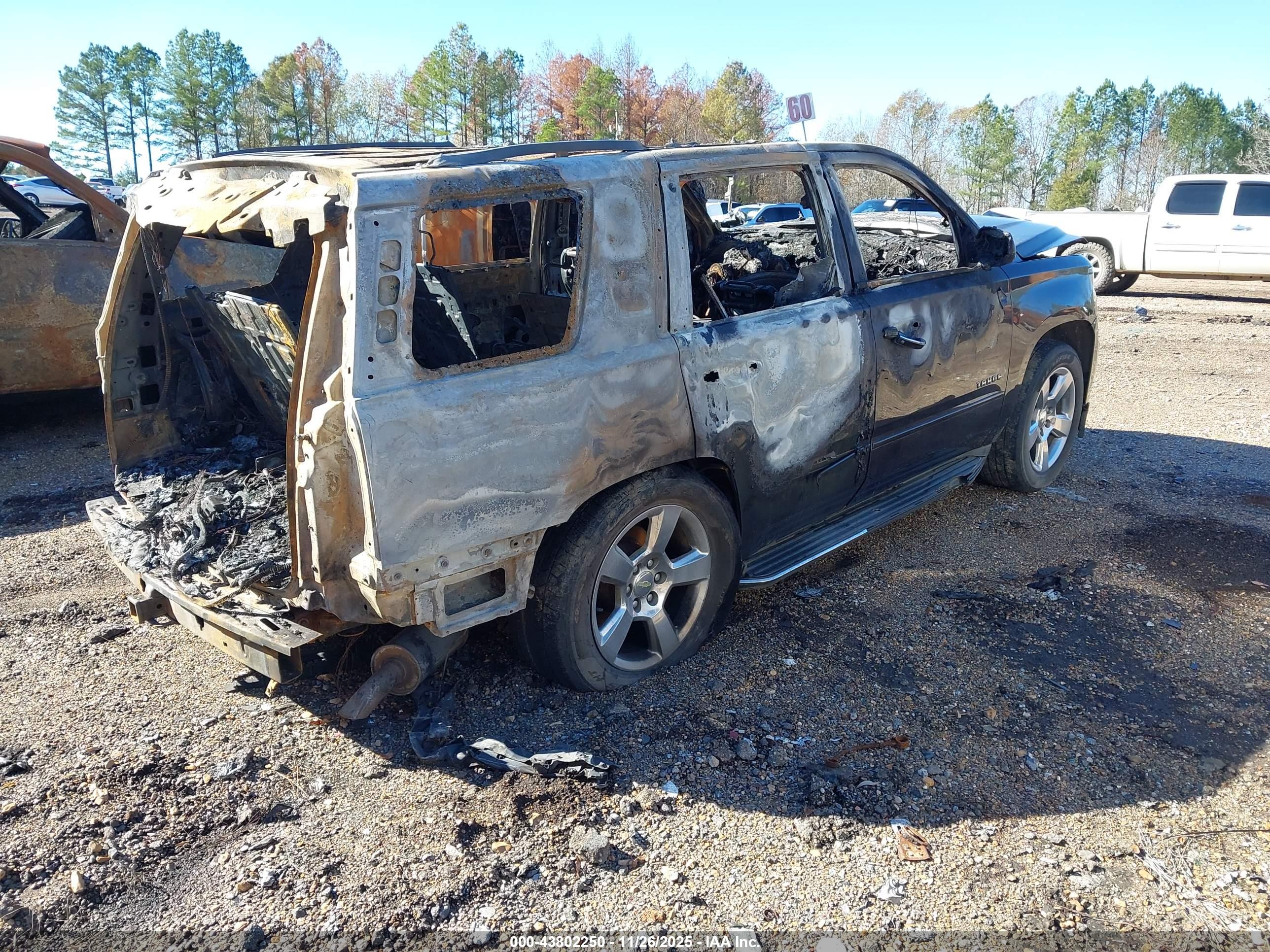 CHEVROLET TAHOE image 4