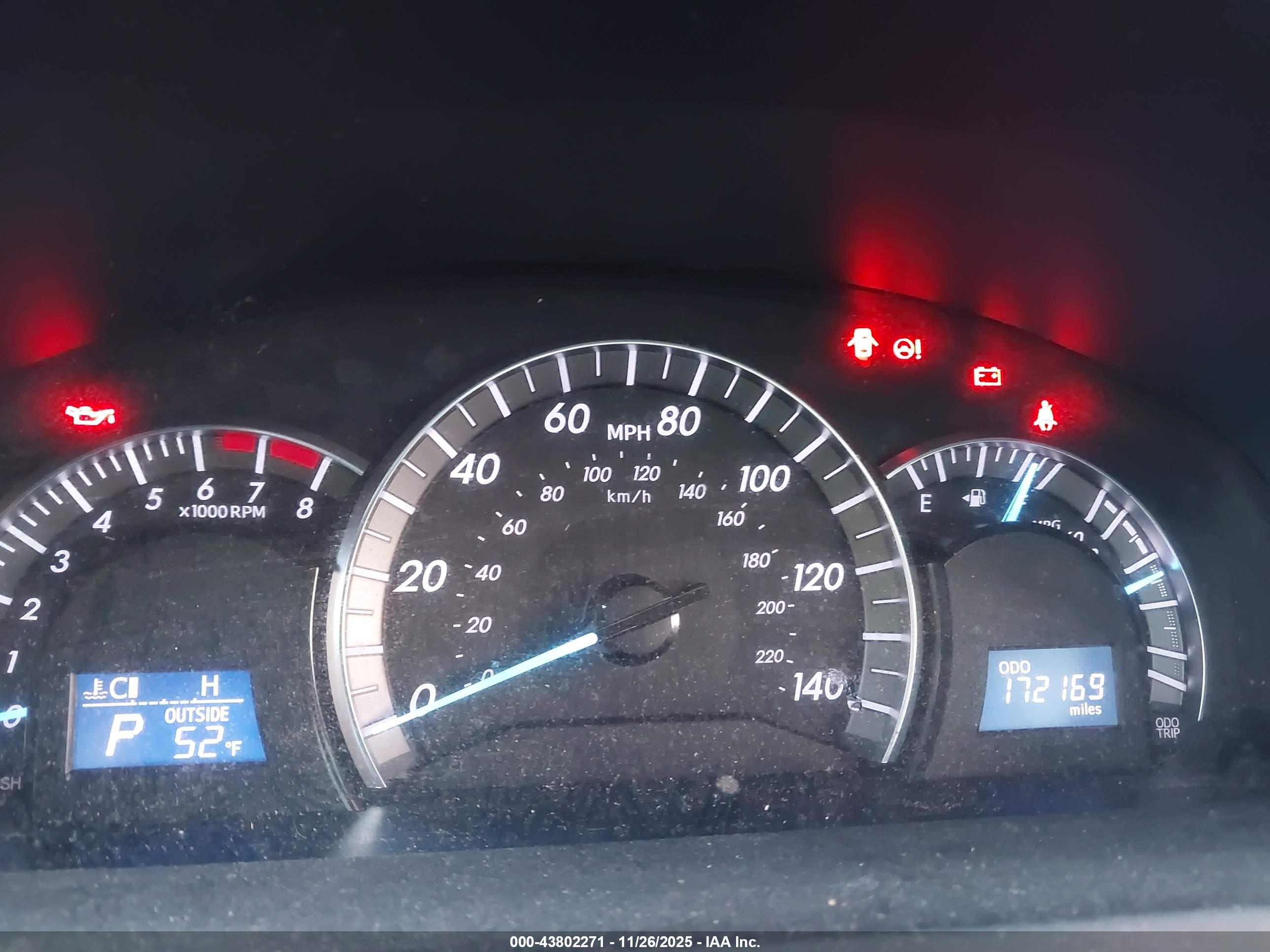 TOYOTA CAMRY image 7