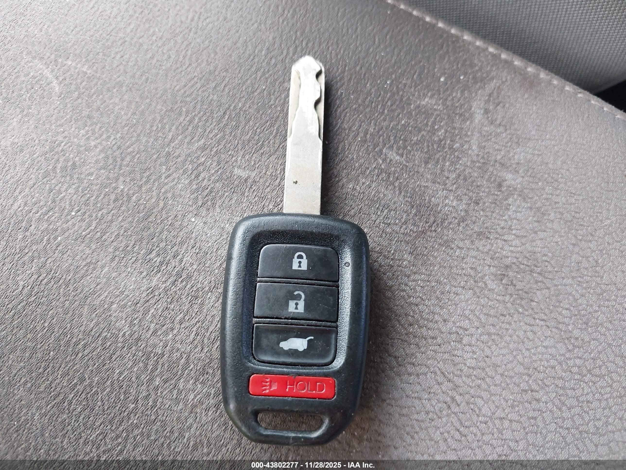 HONDA CR-V image 11