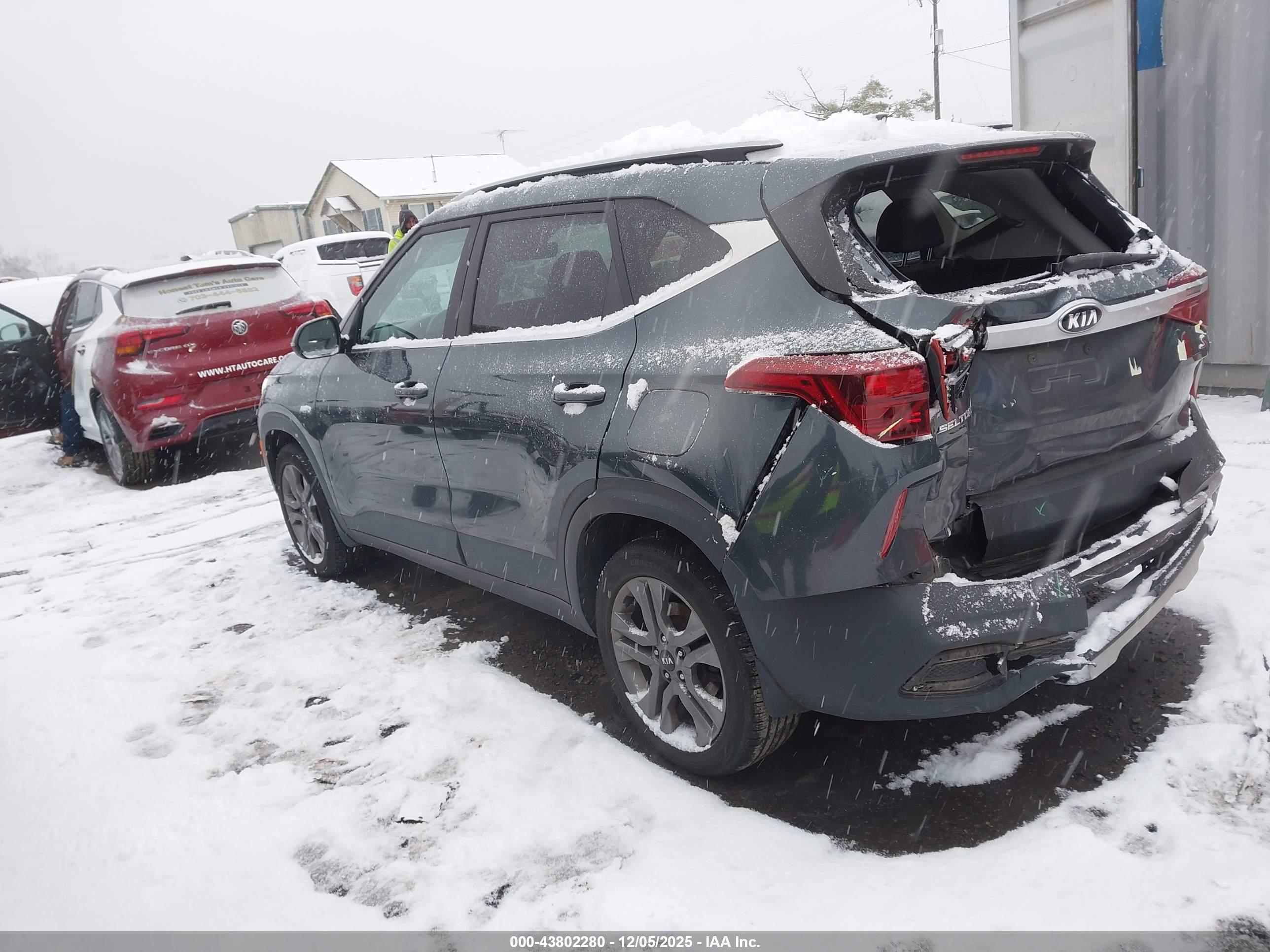 KIA SELTOS image 3