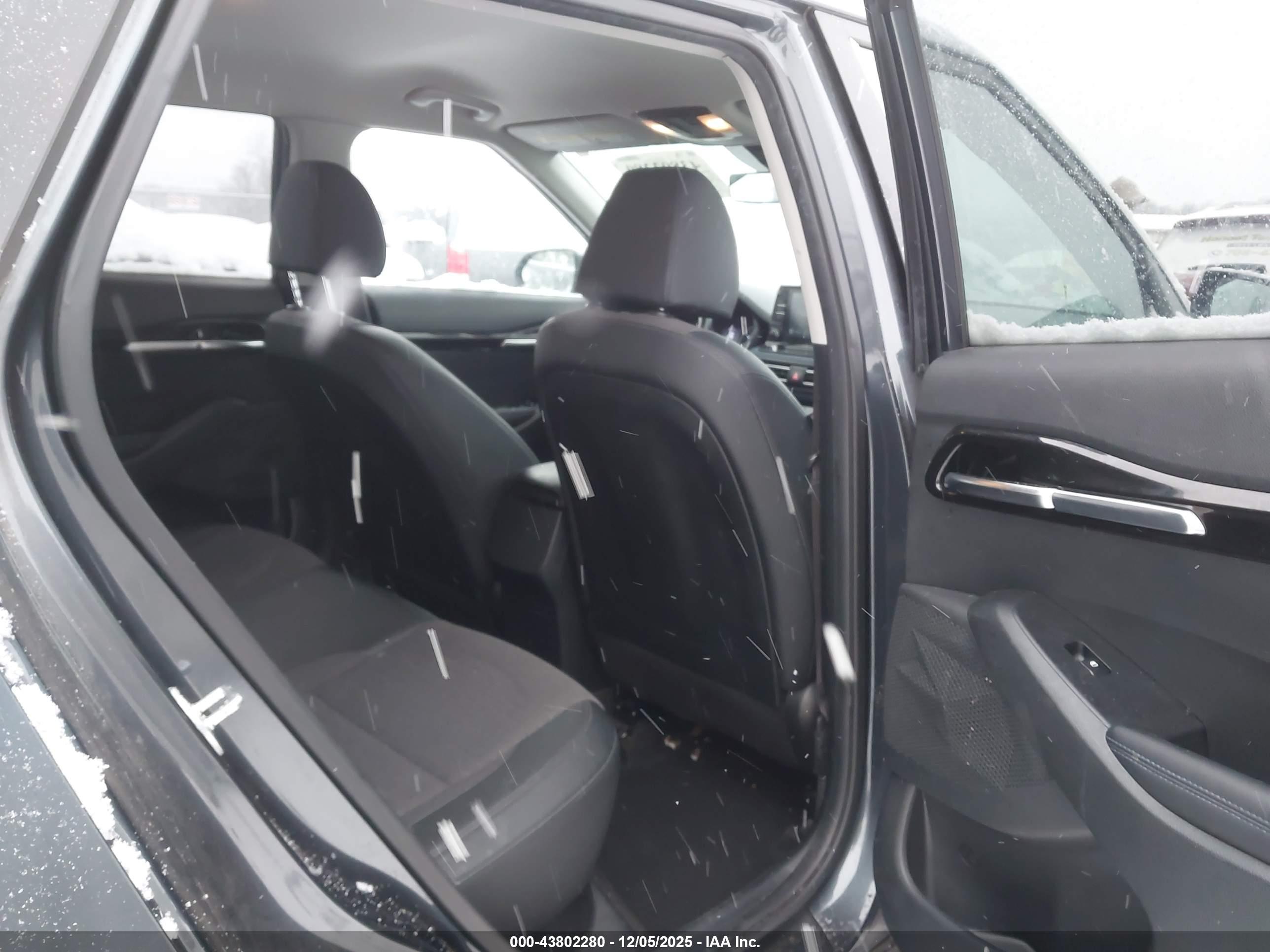 KIA SELTOS image 8