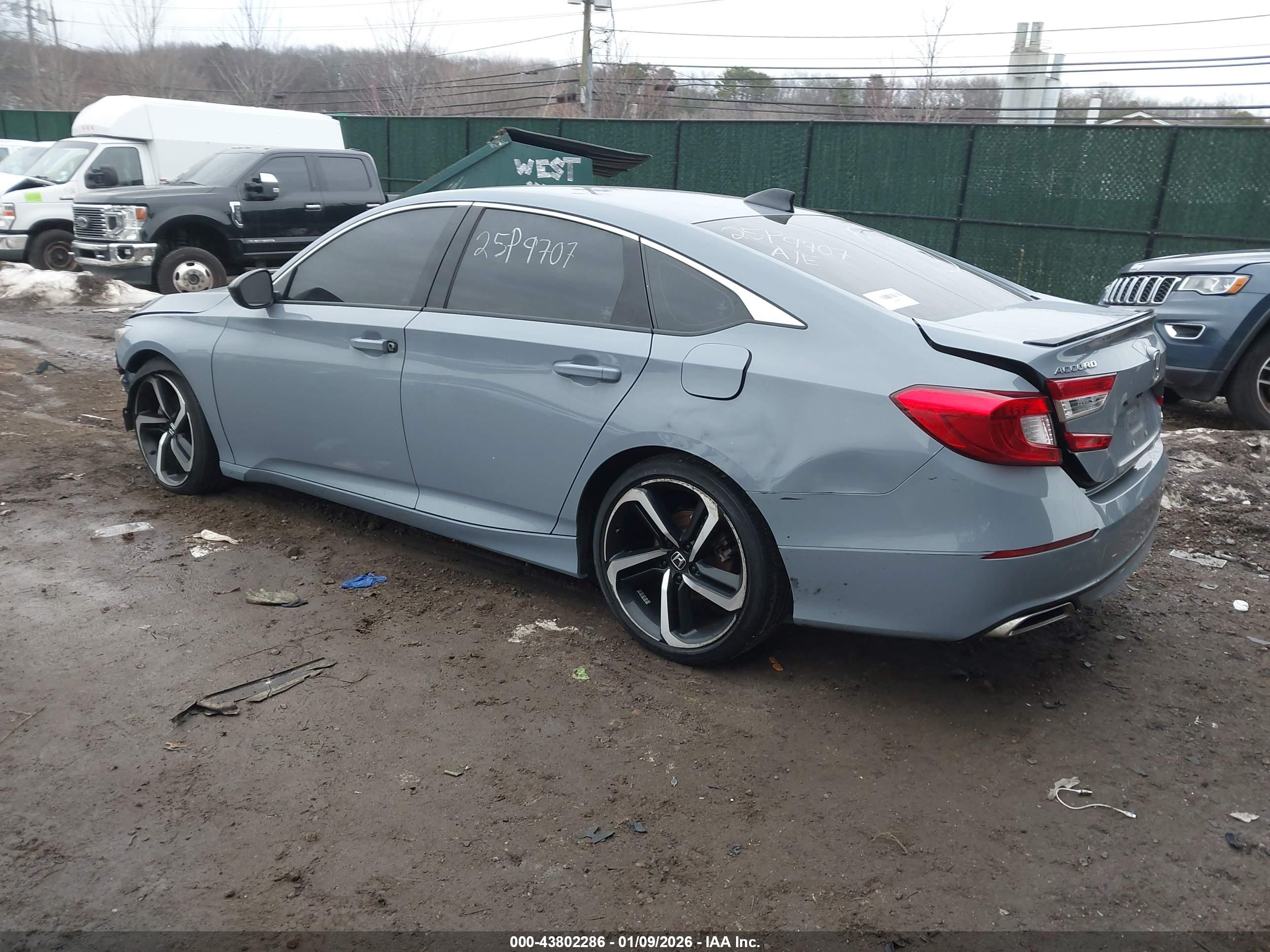 HONDA ACCORD image 3