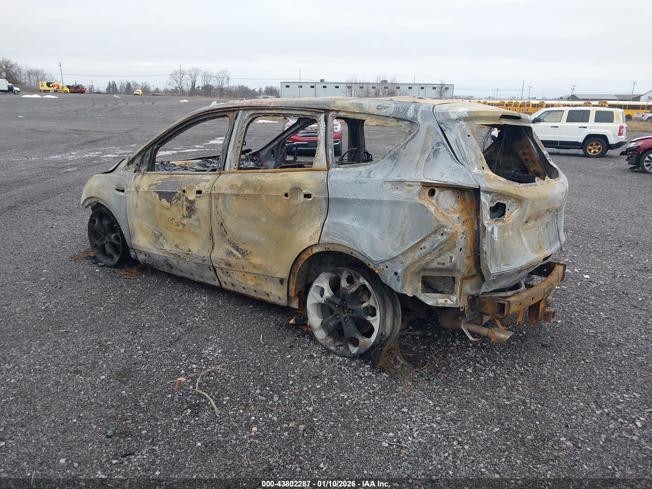 FORD ESCAPE image 3