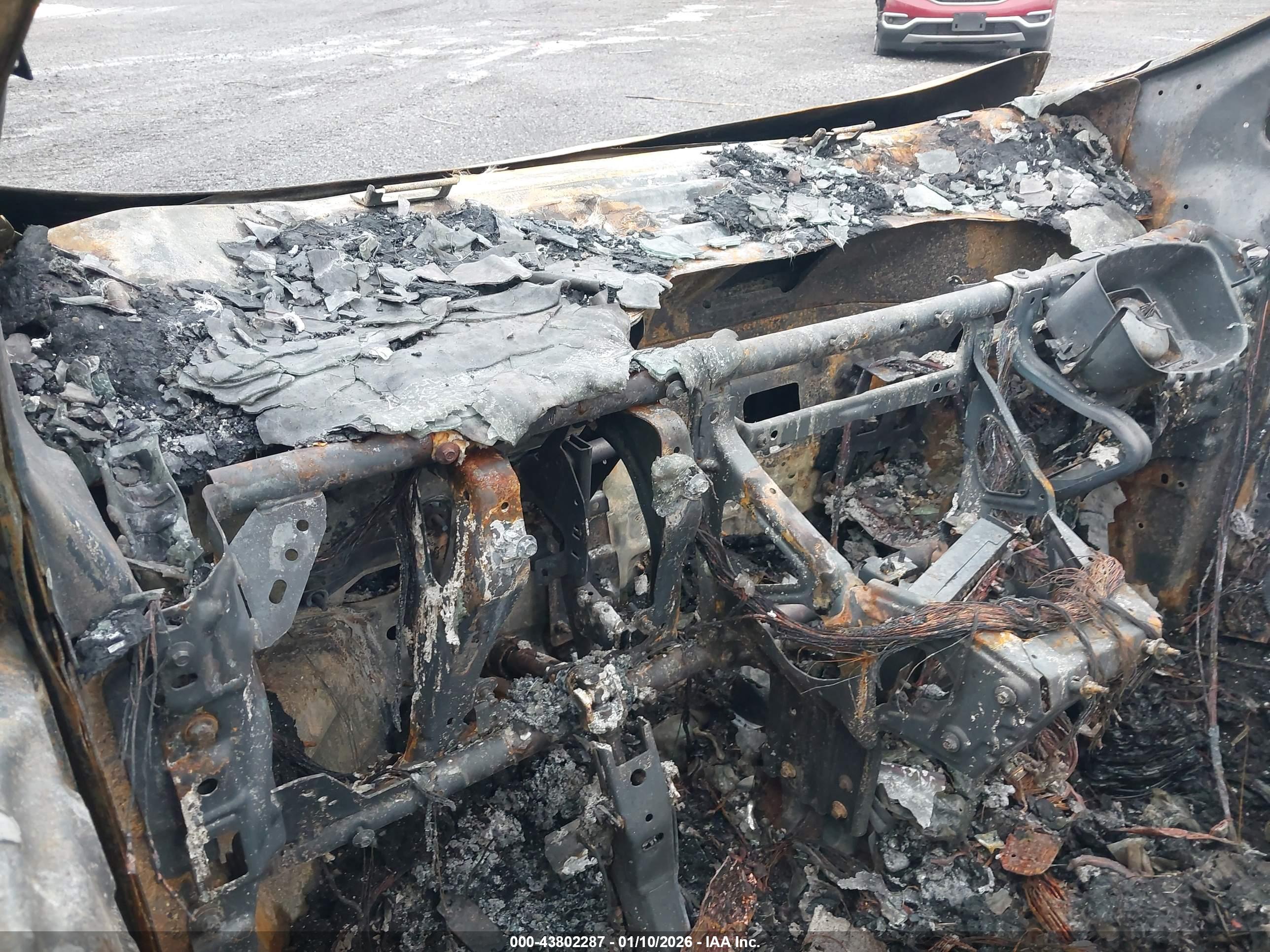 FORD ESCAPE image 7