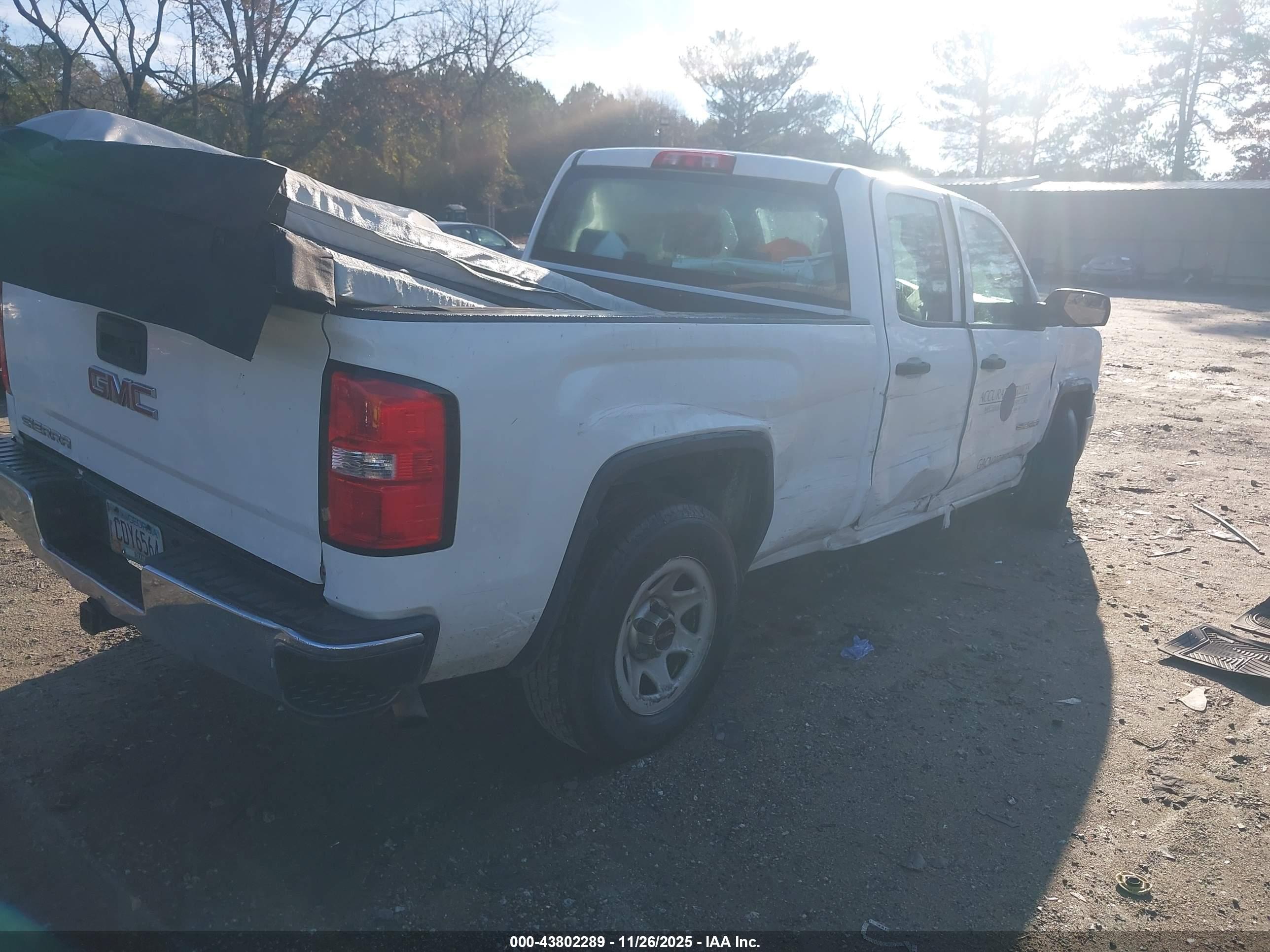 GMC SIERRA image 4