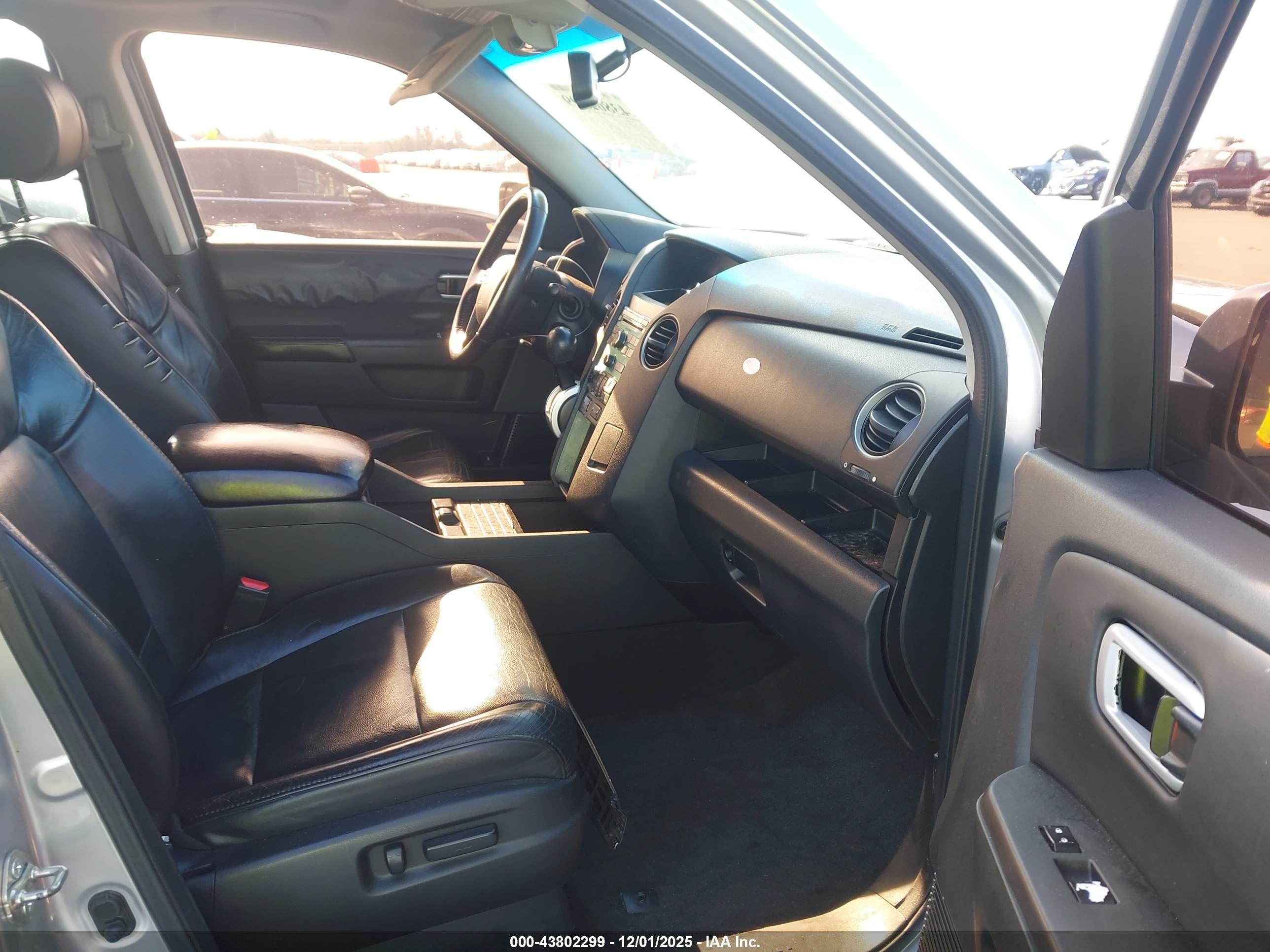 HONDA PILOT image 5