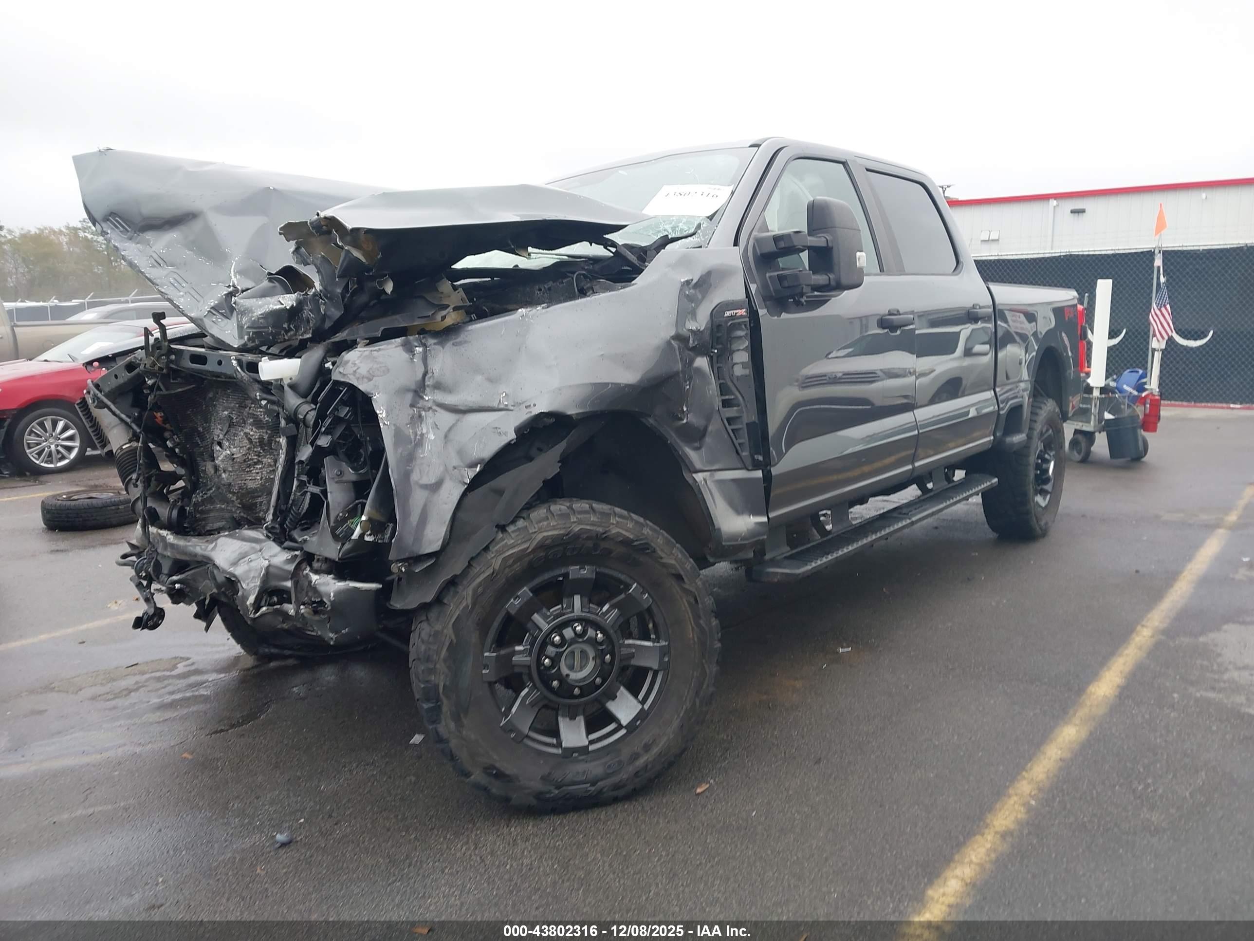 FORD F-250 image 2