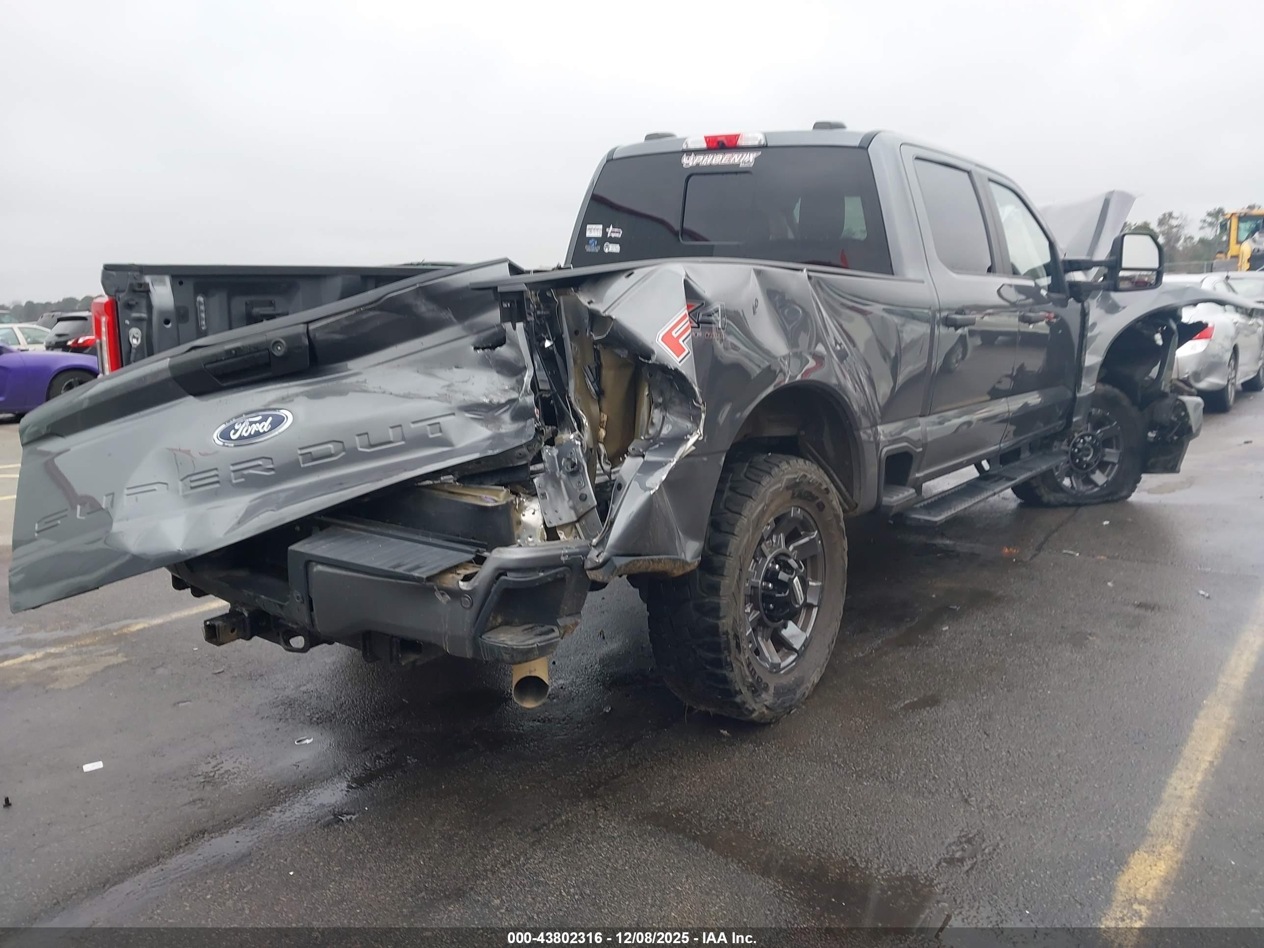 FORD F-250 image 4
