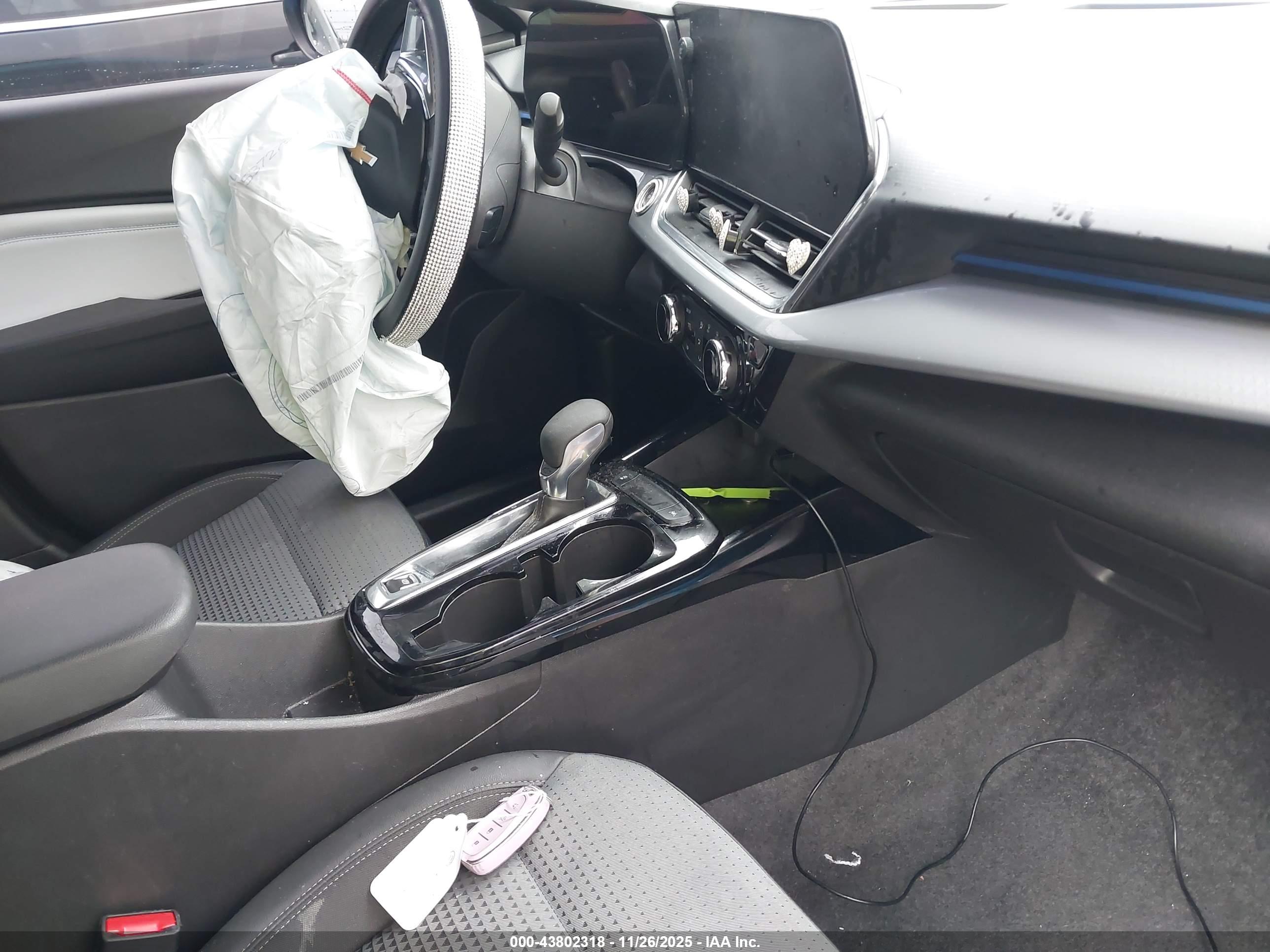 CHEVROLET TRAX image 5