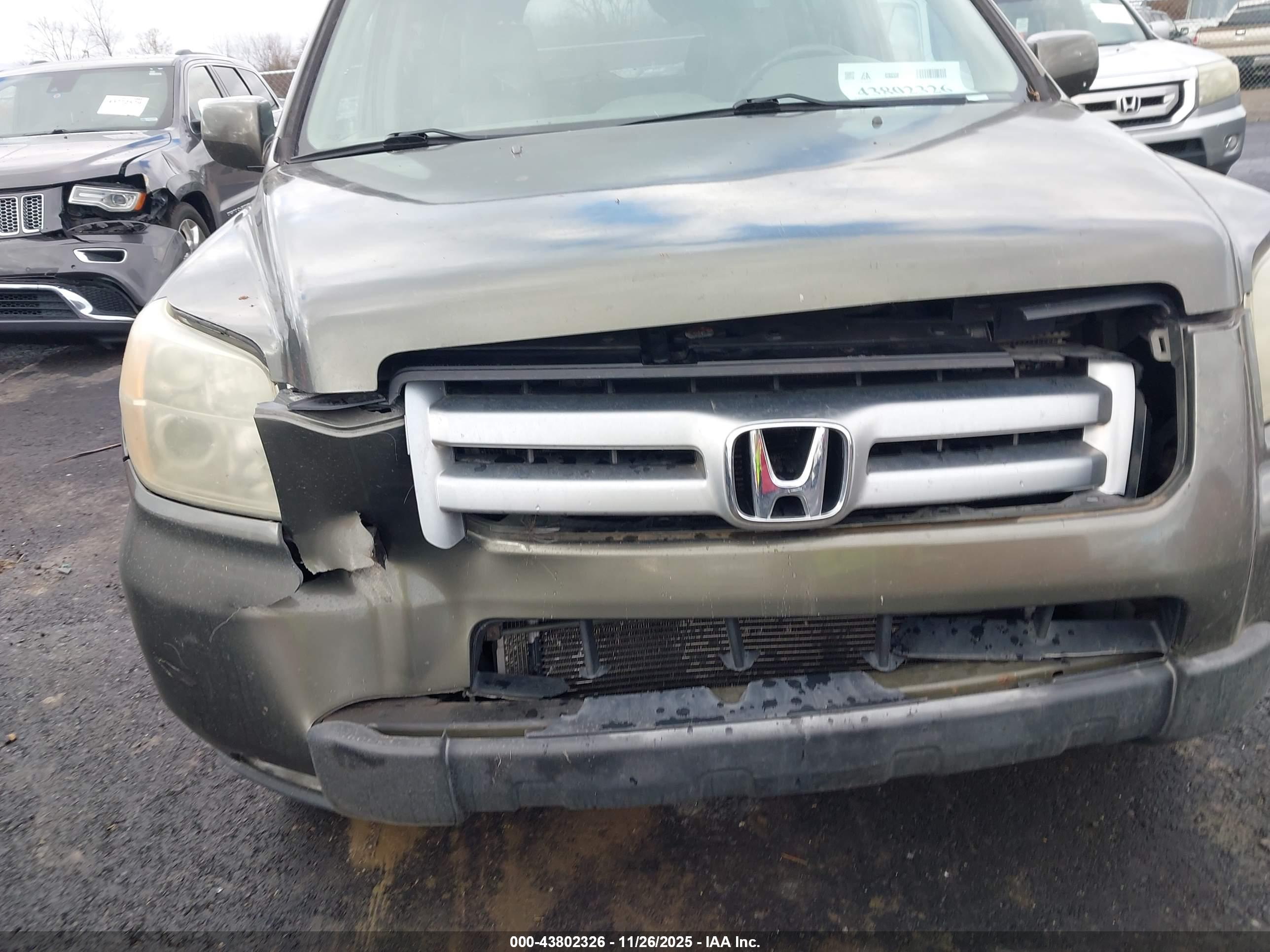 HONDA PILOT image 6