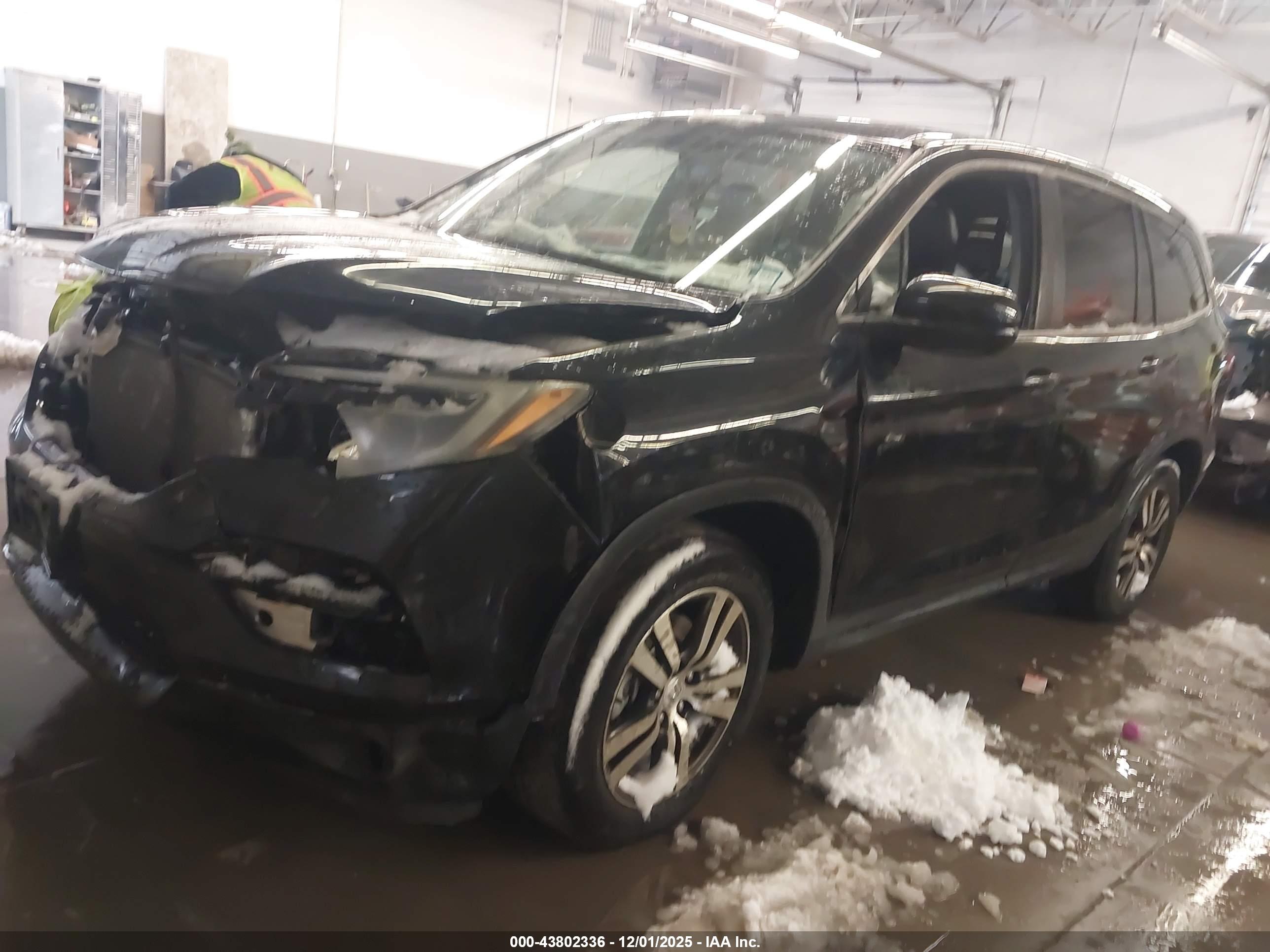 HONDA PILOT image 2