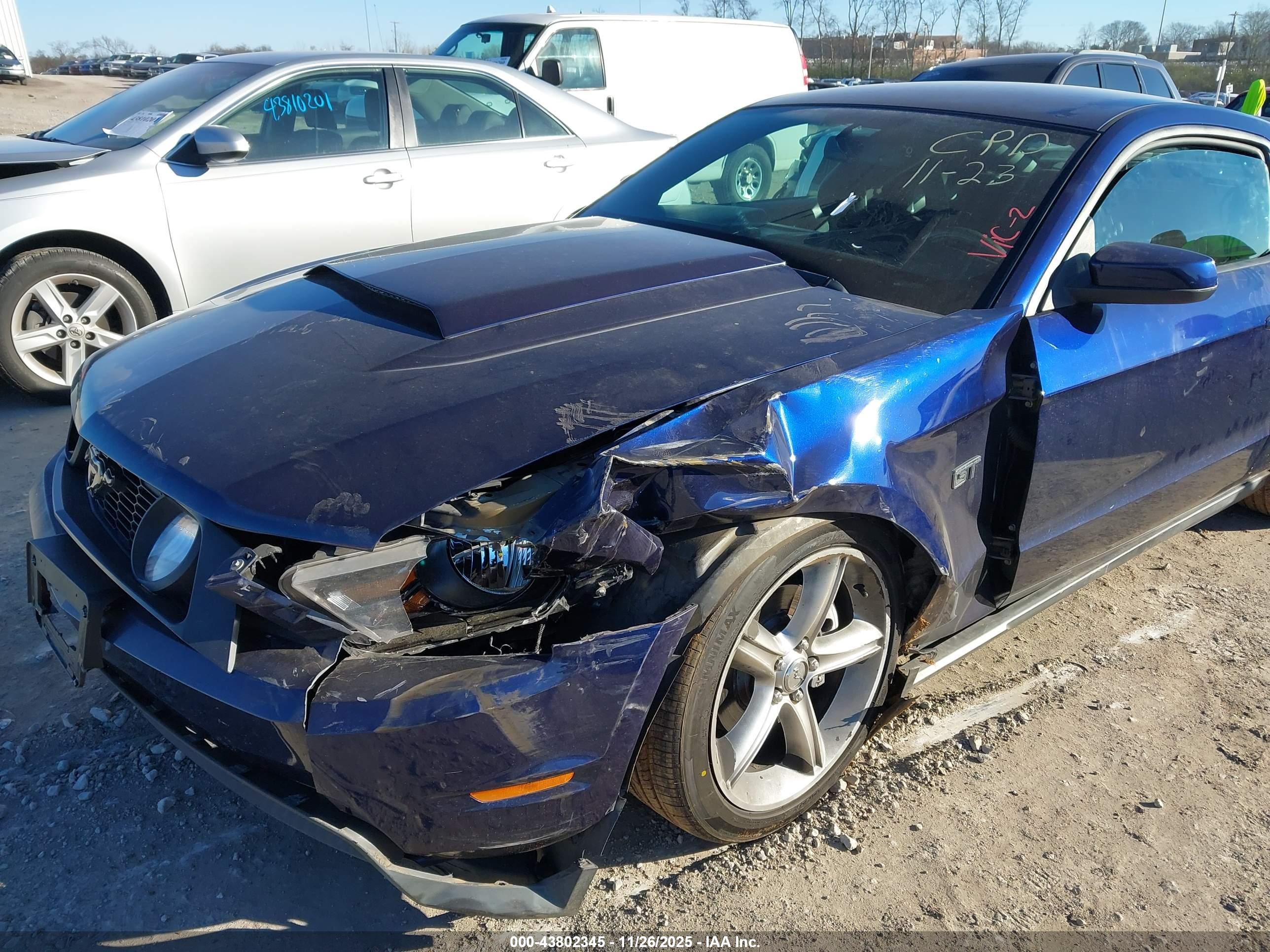 FORD MUSTANG image 6
