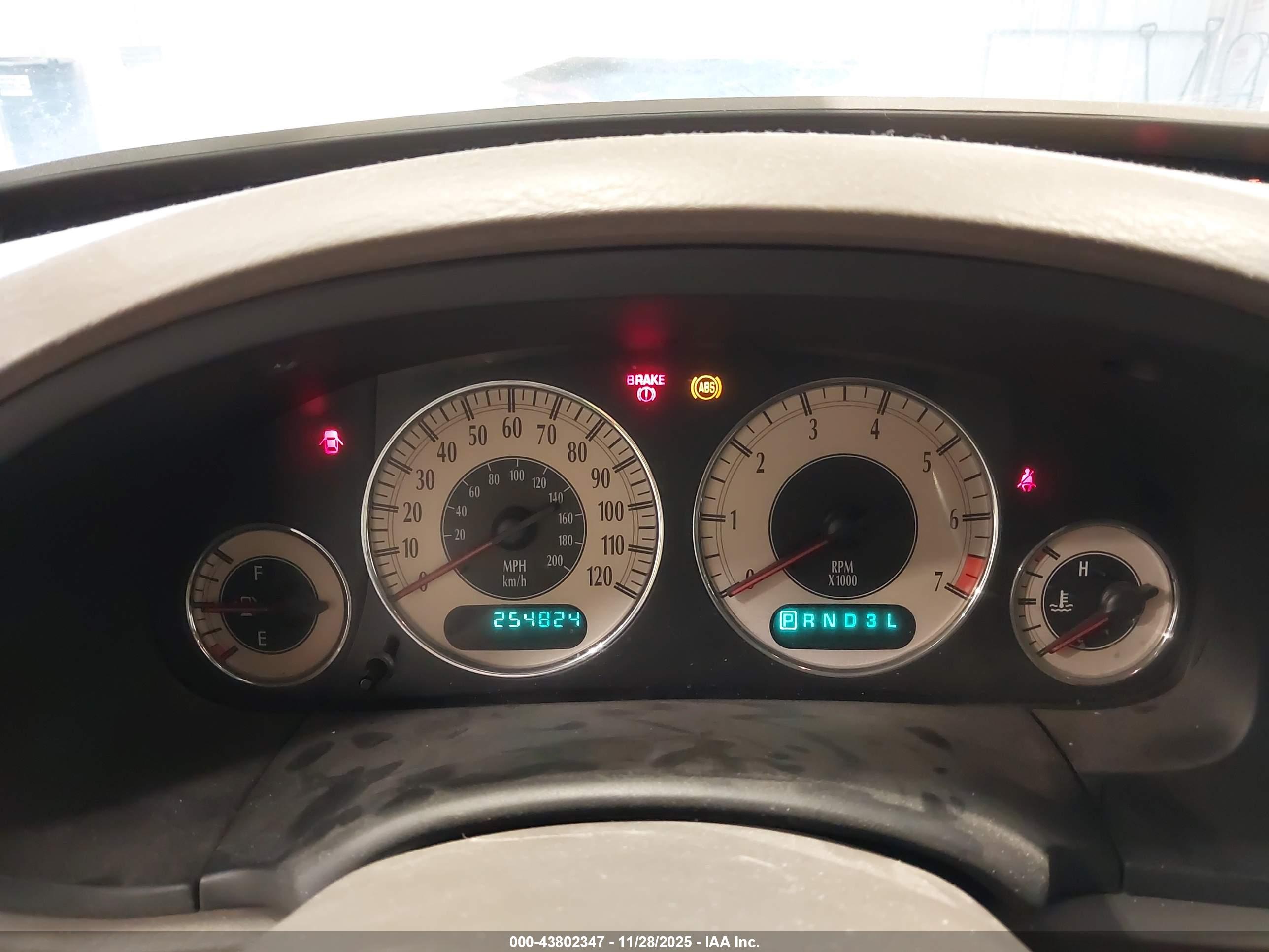 DODGE GRAND image 7