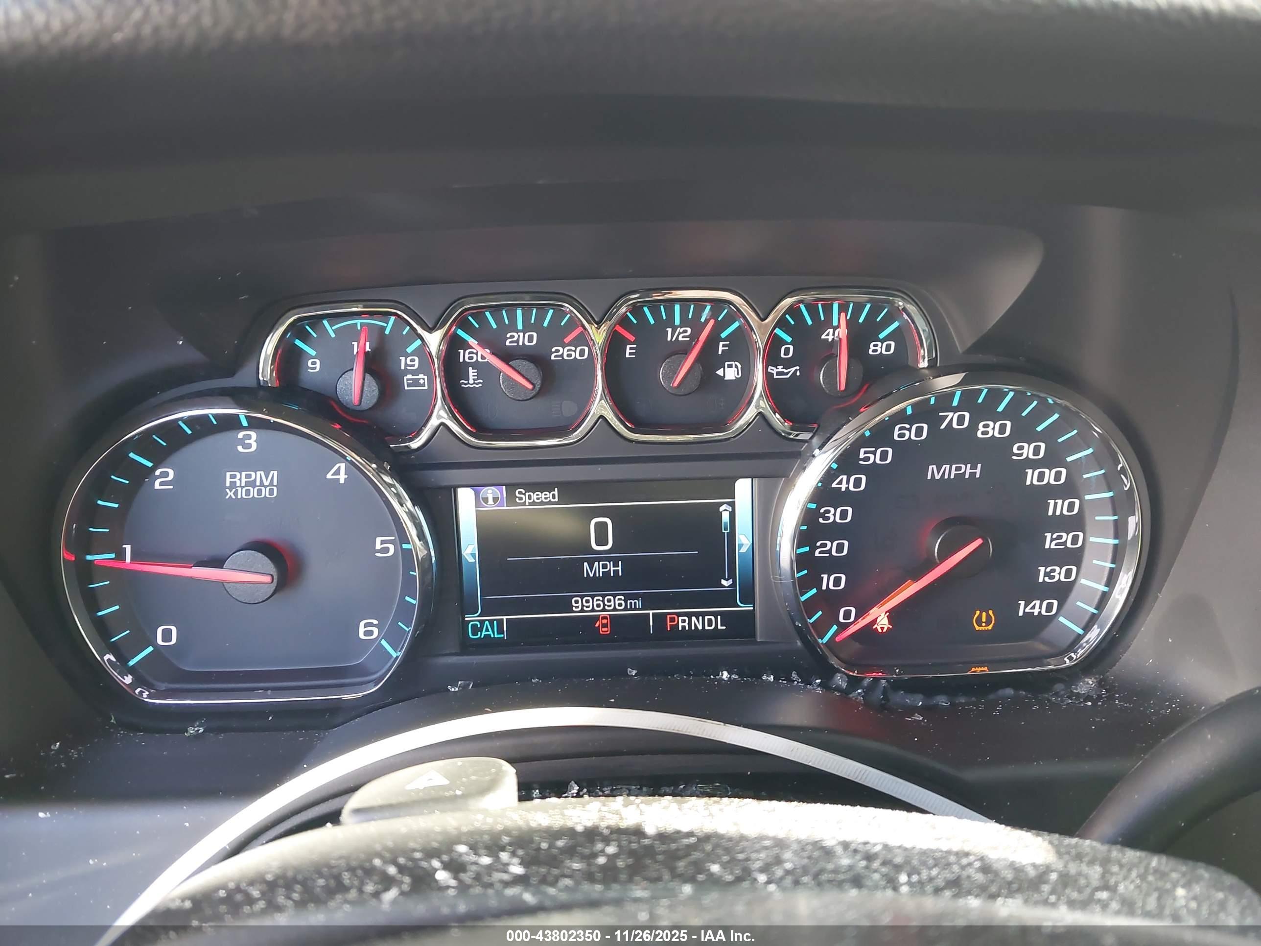 CHEVROLET TAHOE image 7