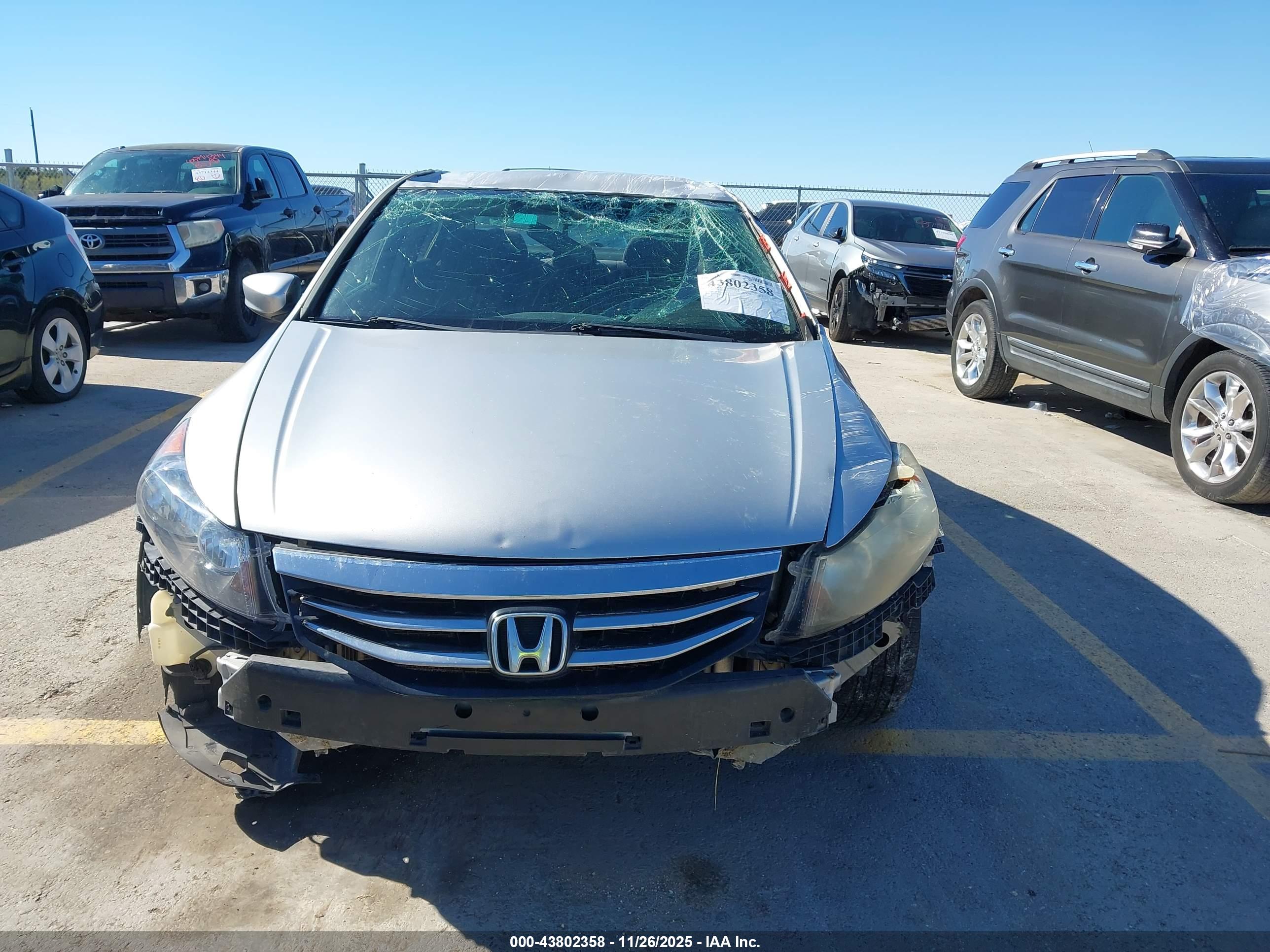 HONDA ACCORD image 6