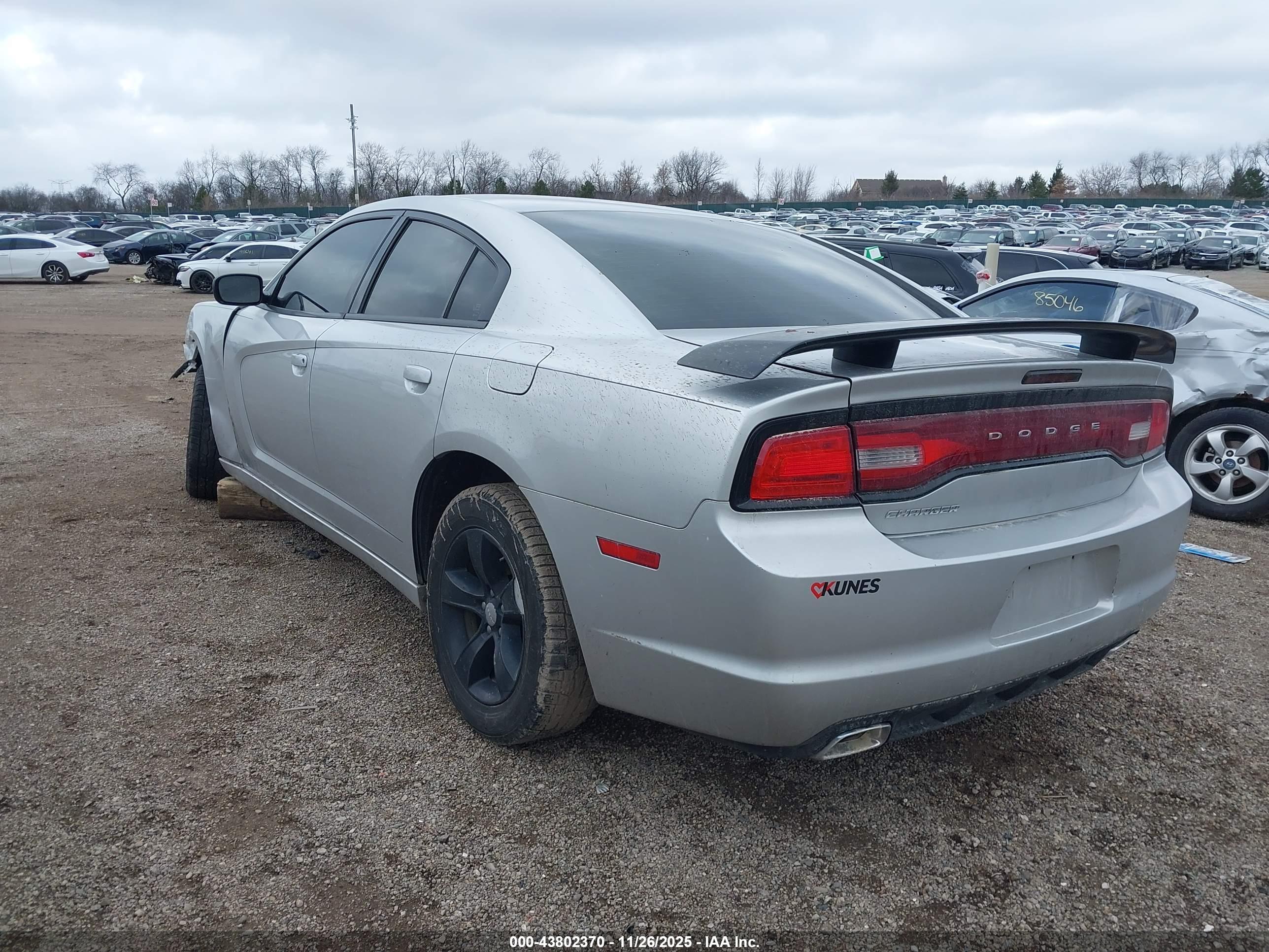 DODGE CHARGER image 3