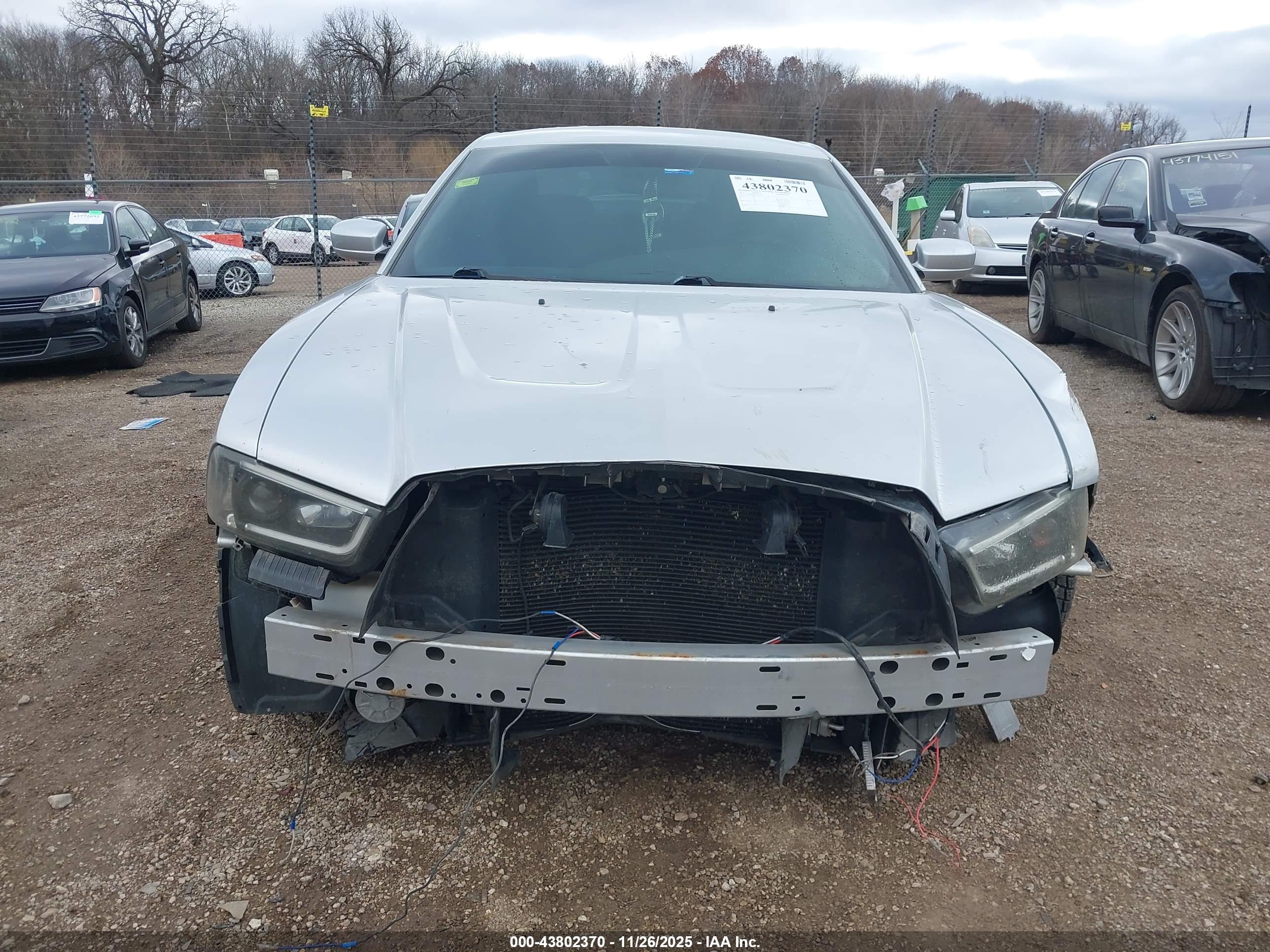 DODGE CHARGER image 6