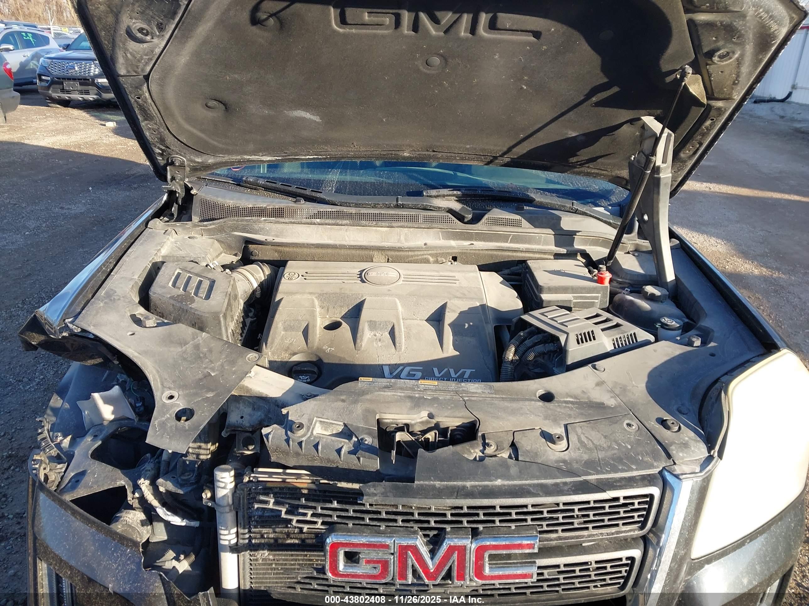 GMC TERRAIN image 10