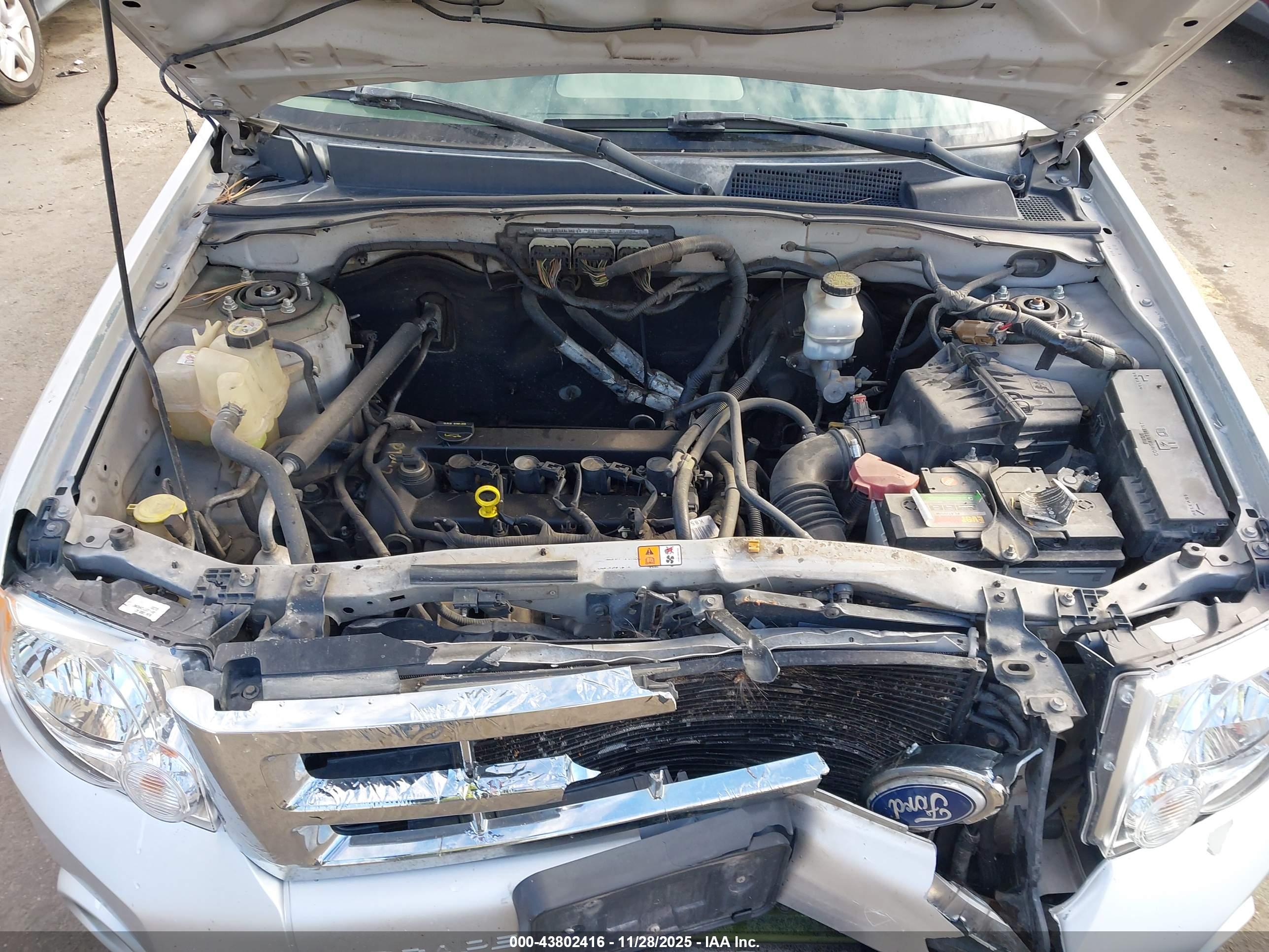 FORD ESCAPE image 10