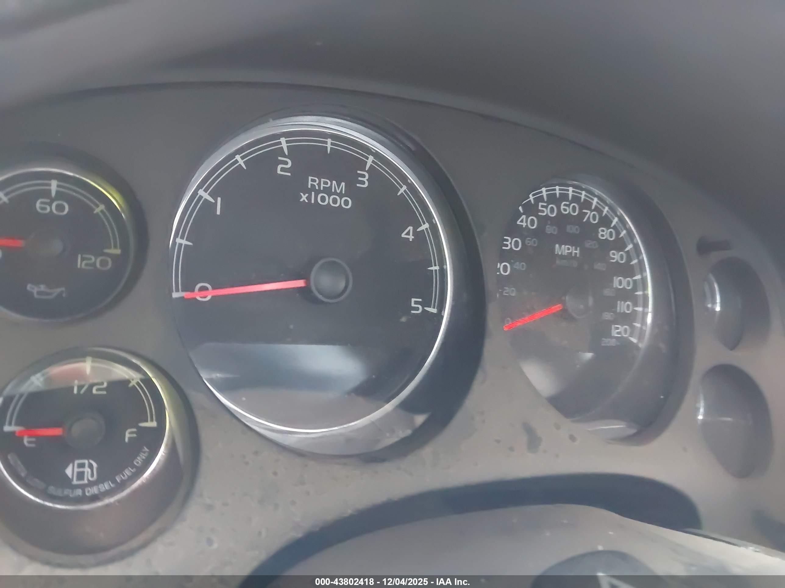 GMC SIERRA image 7