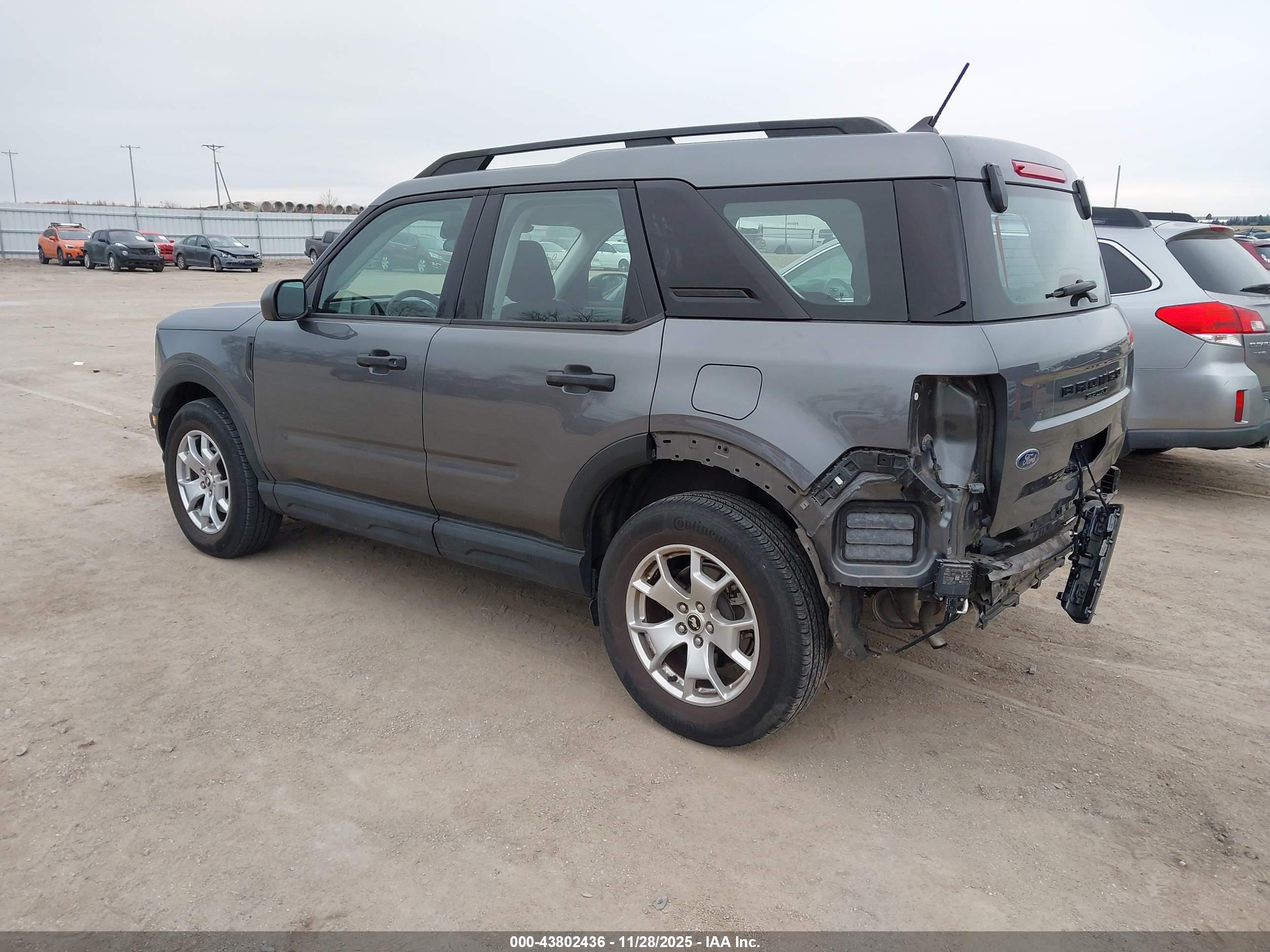 FORD BRONCO image 3