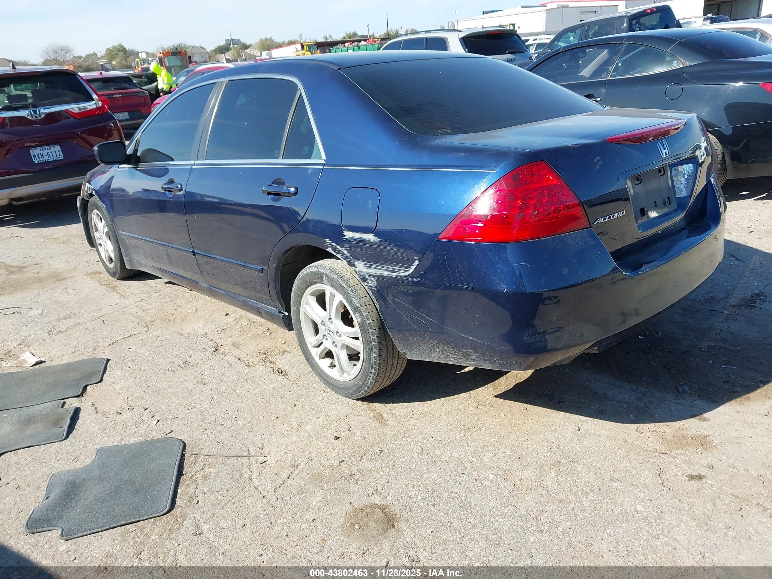 HONDA ACCORD image 3