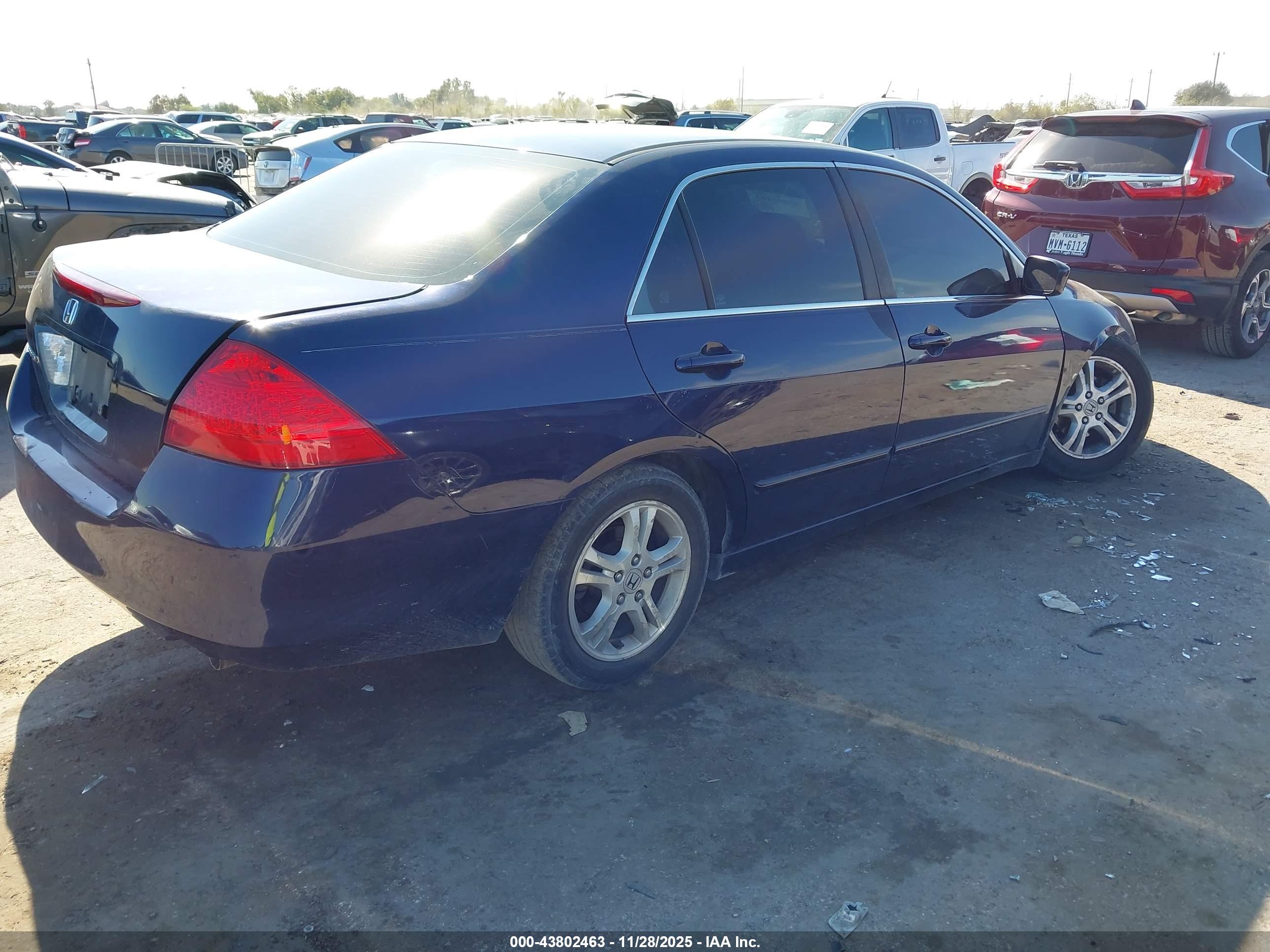 HONDA ACCORD image 4