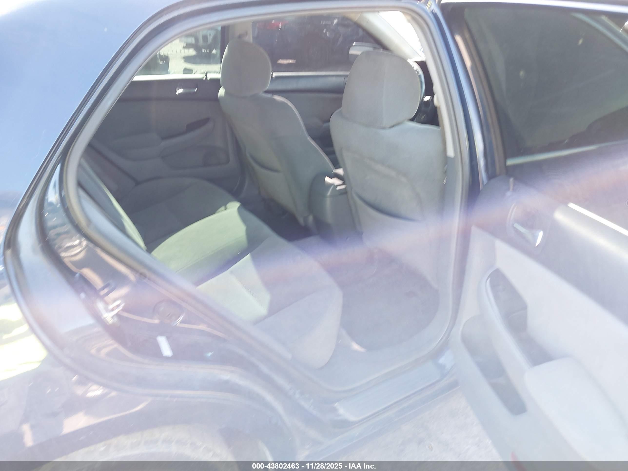 HONDA ACCORD image 8