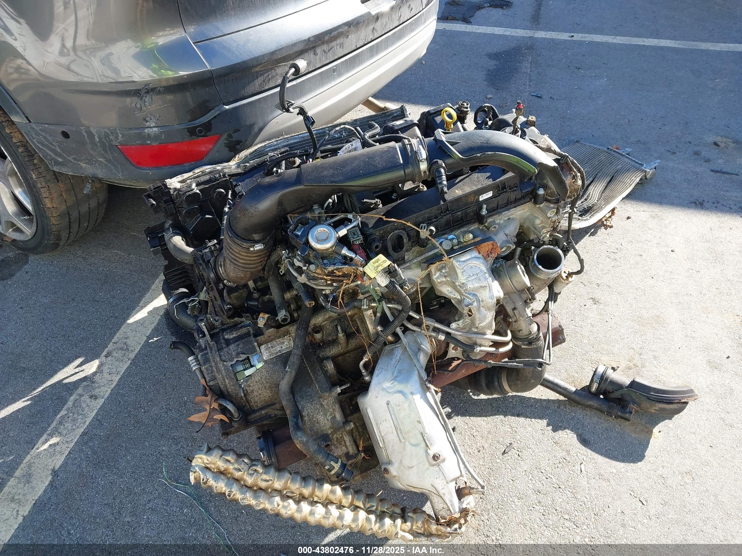 FORD ESCAPE image 10