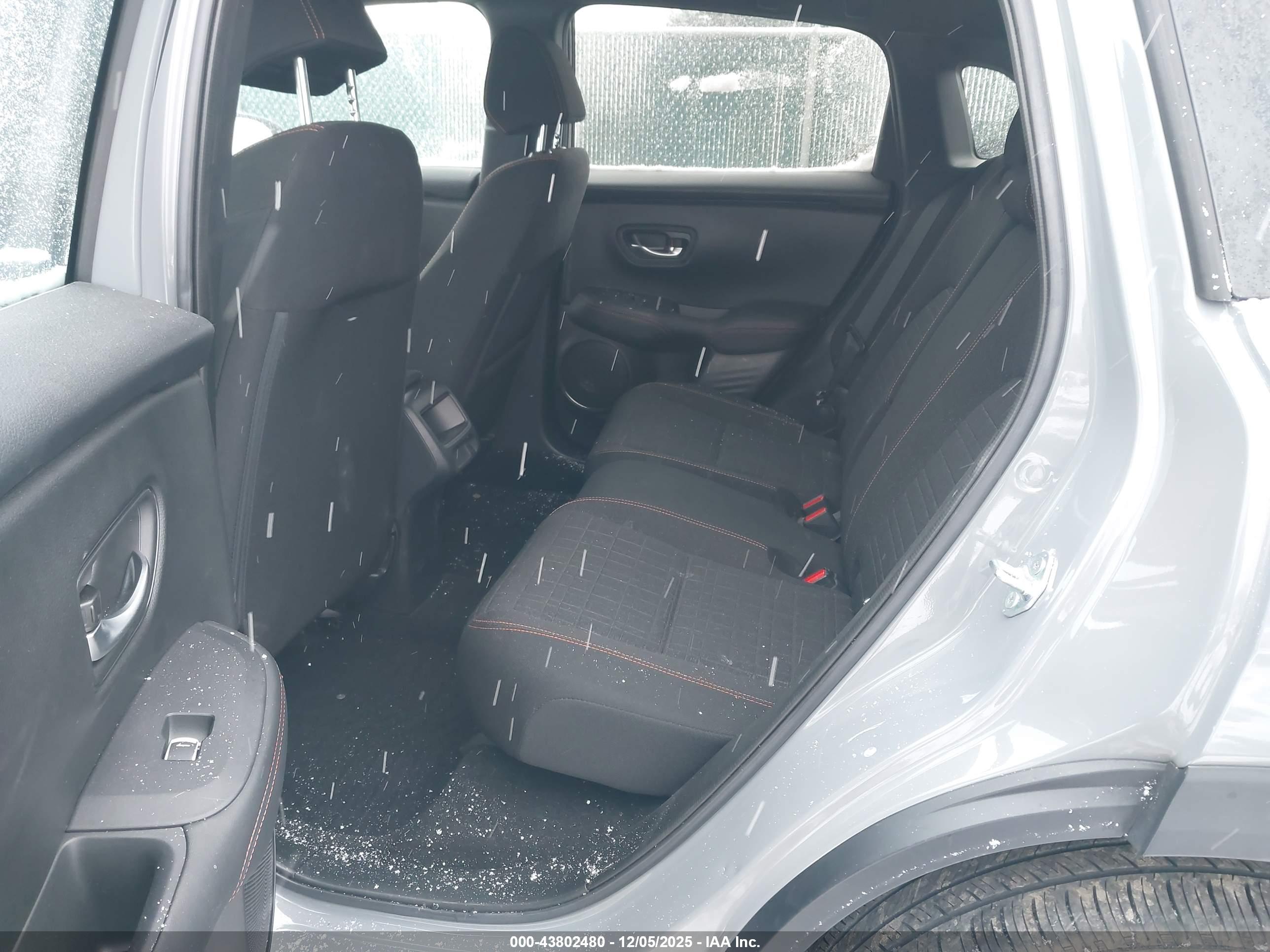 HONDA HR-V image 8