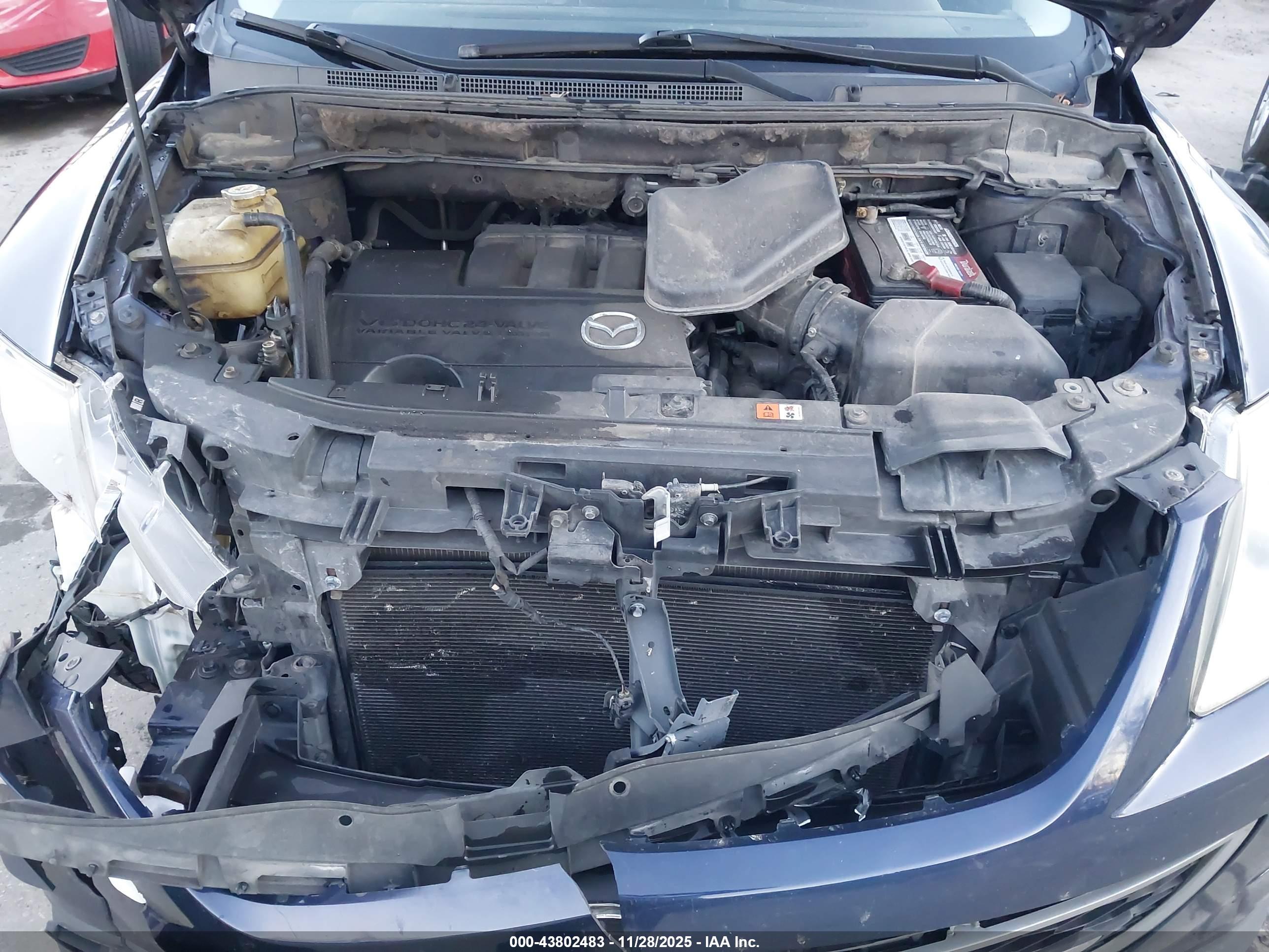 MAZDA CX-9 image 10