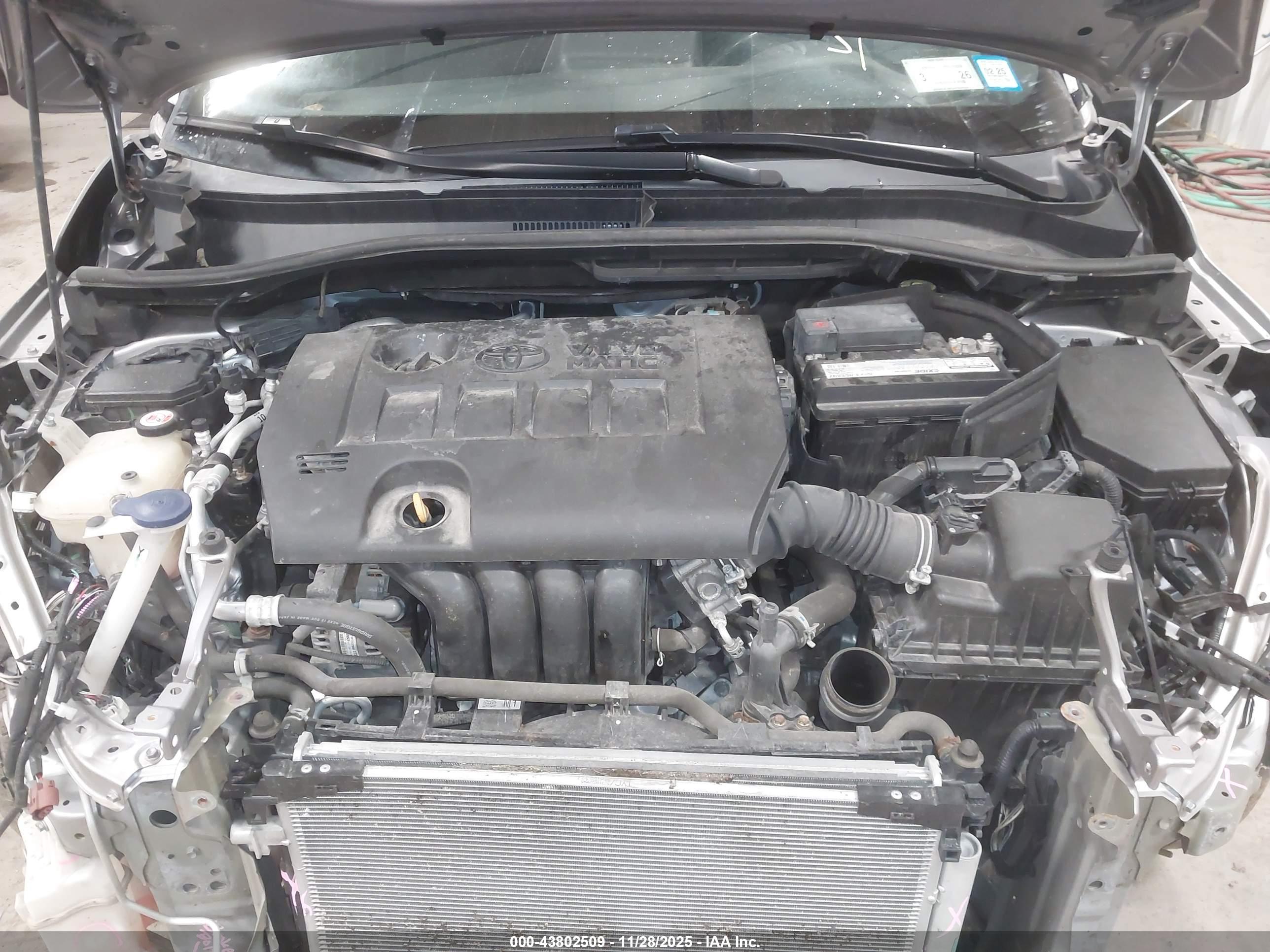 TOYOTA C-HR image 10