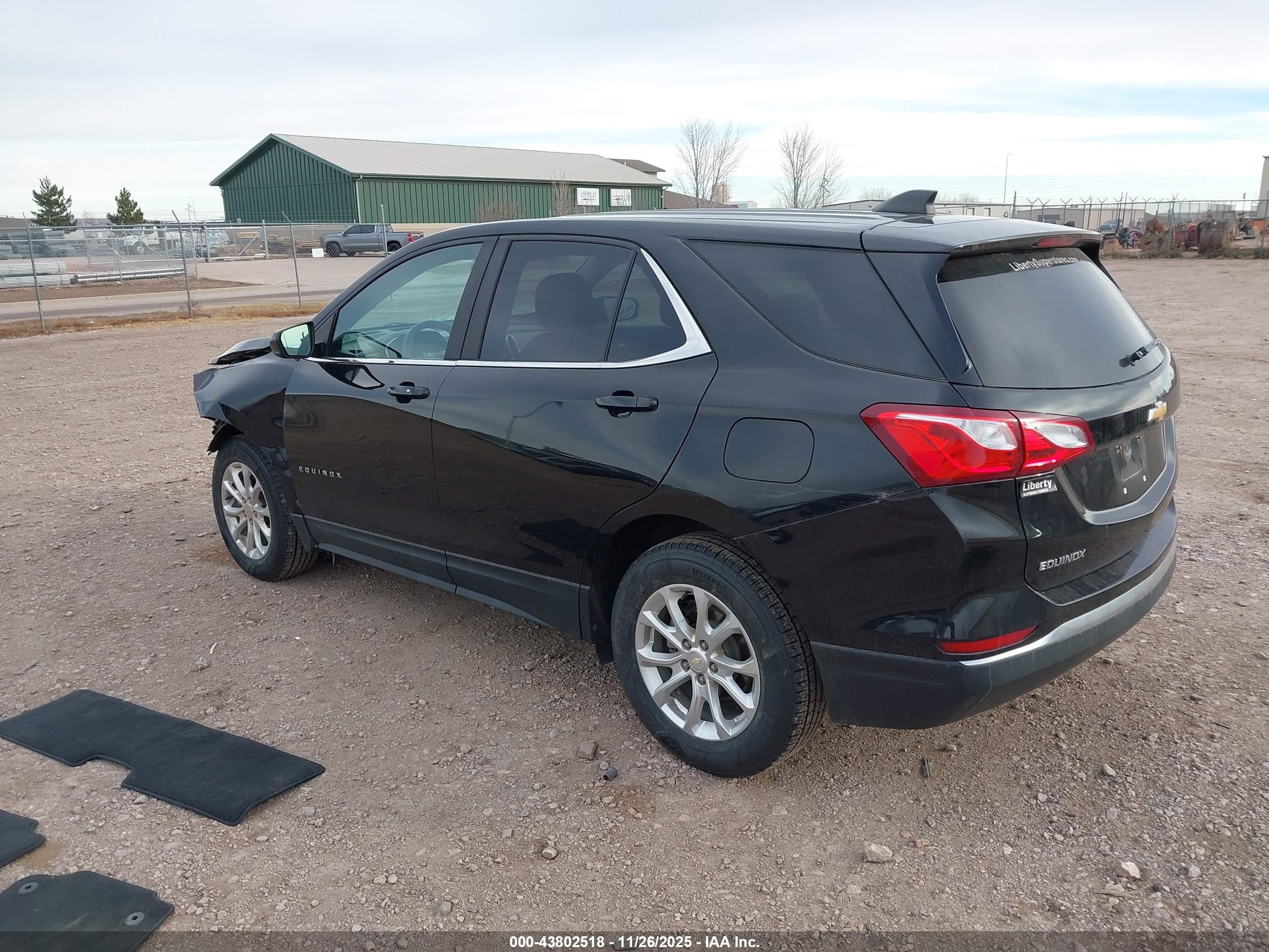 CHEVROLET EQUINOX image 3