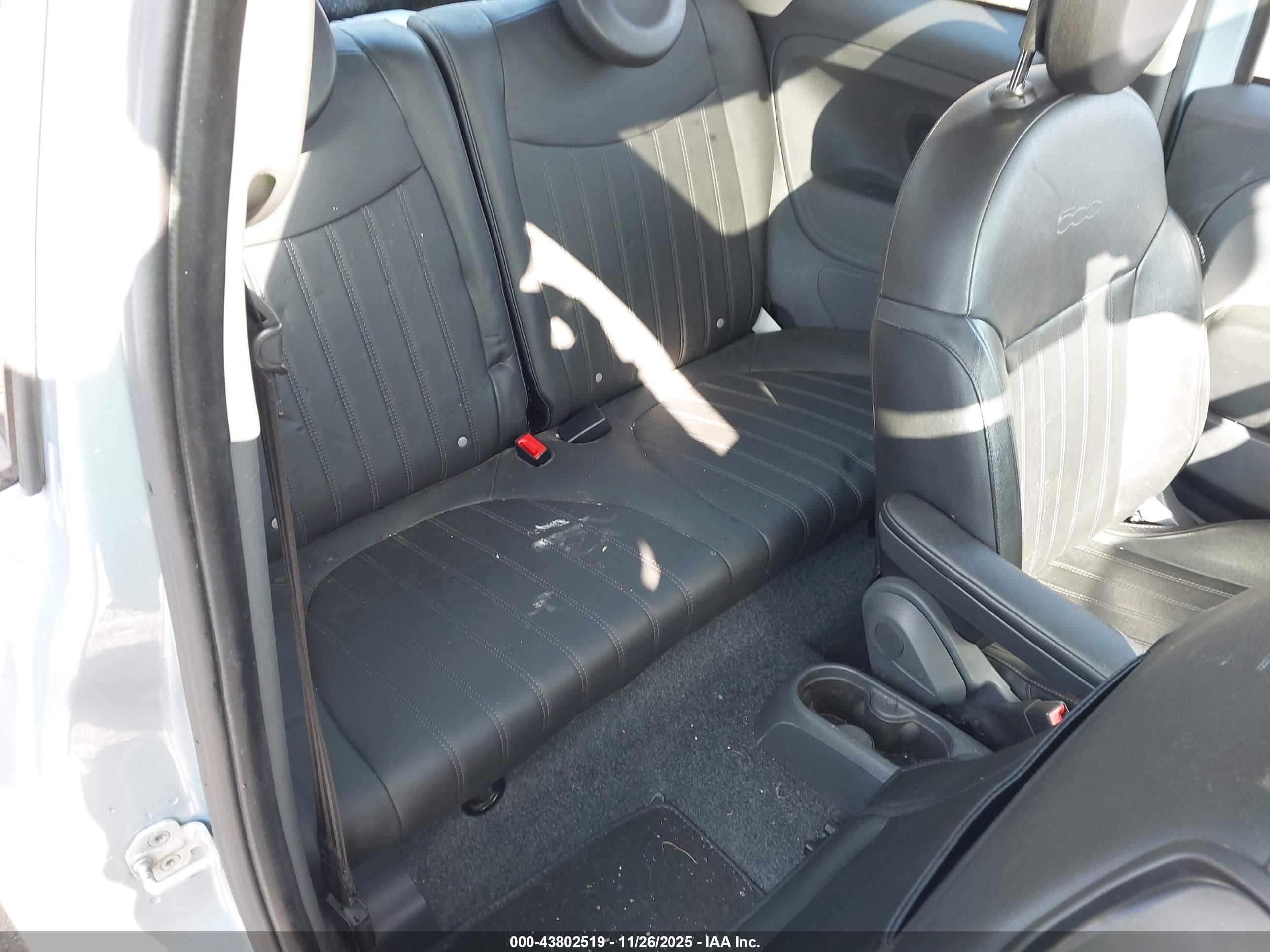 FIAT 500 image 8